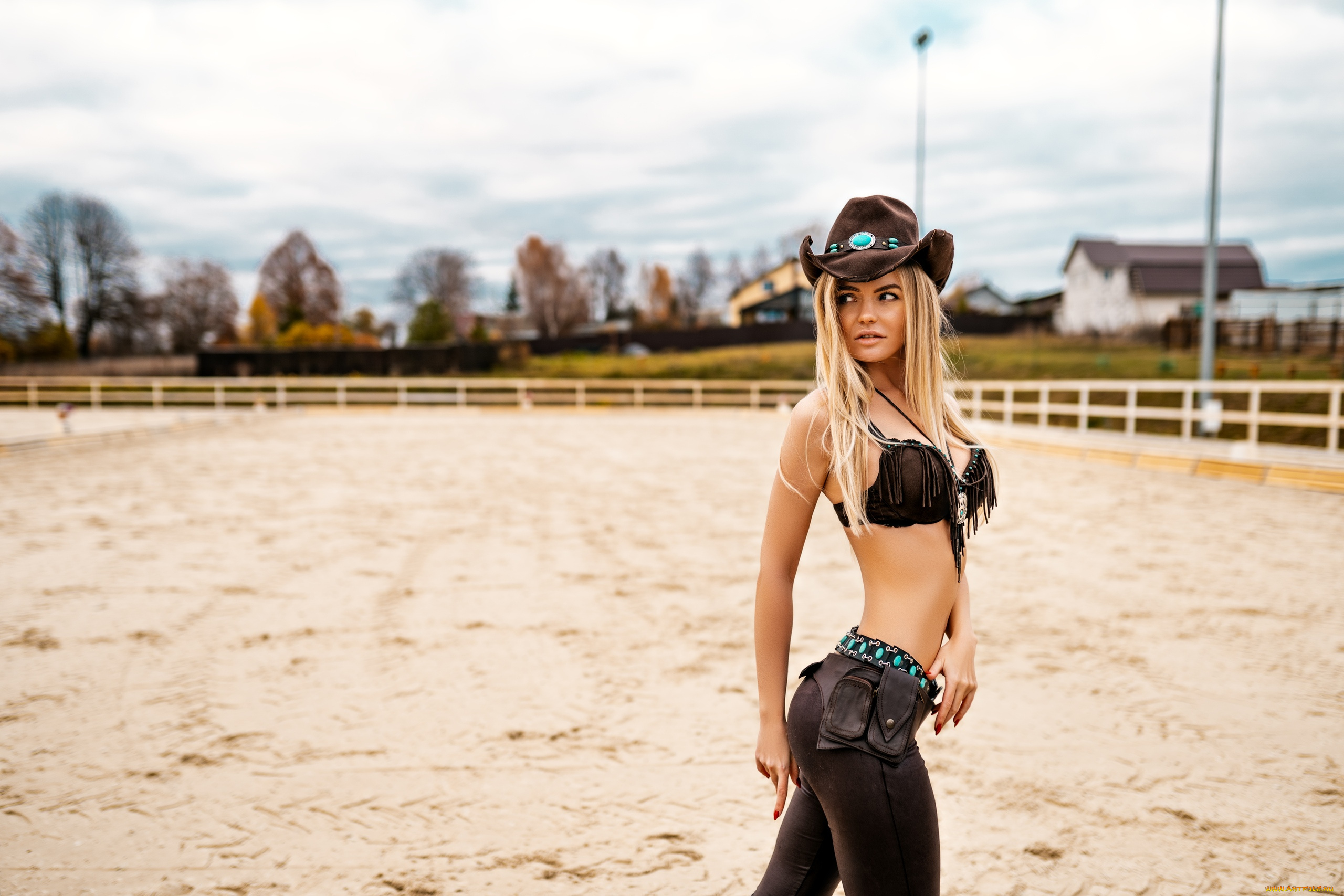 Cow girls. Cowgirl. Hoe фото девушки. Cowgirl Compilation. Girls in the Corral.