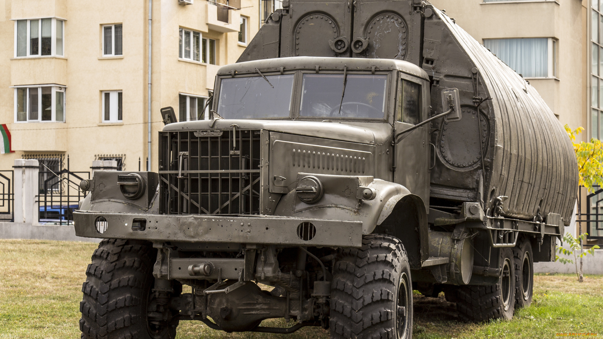 kraz-255b, pontoon, bridge, техника, военная, техника, вооружение, музей