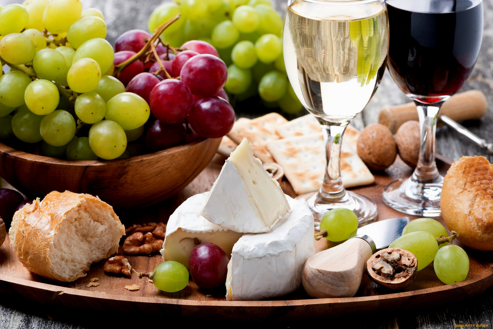 виноград вино еда сыр хлеб без смс