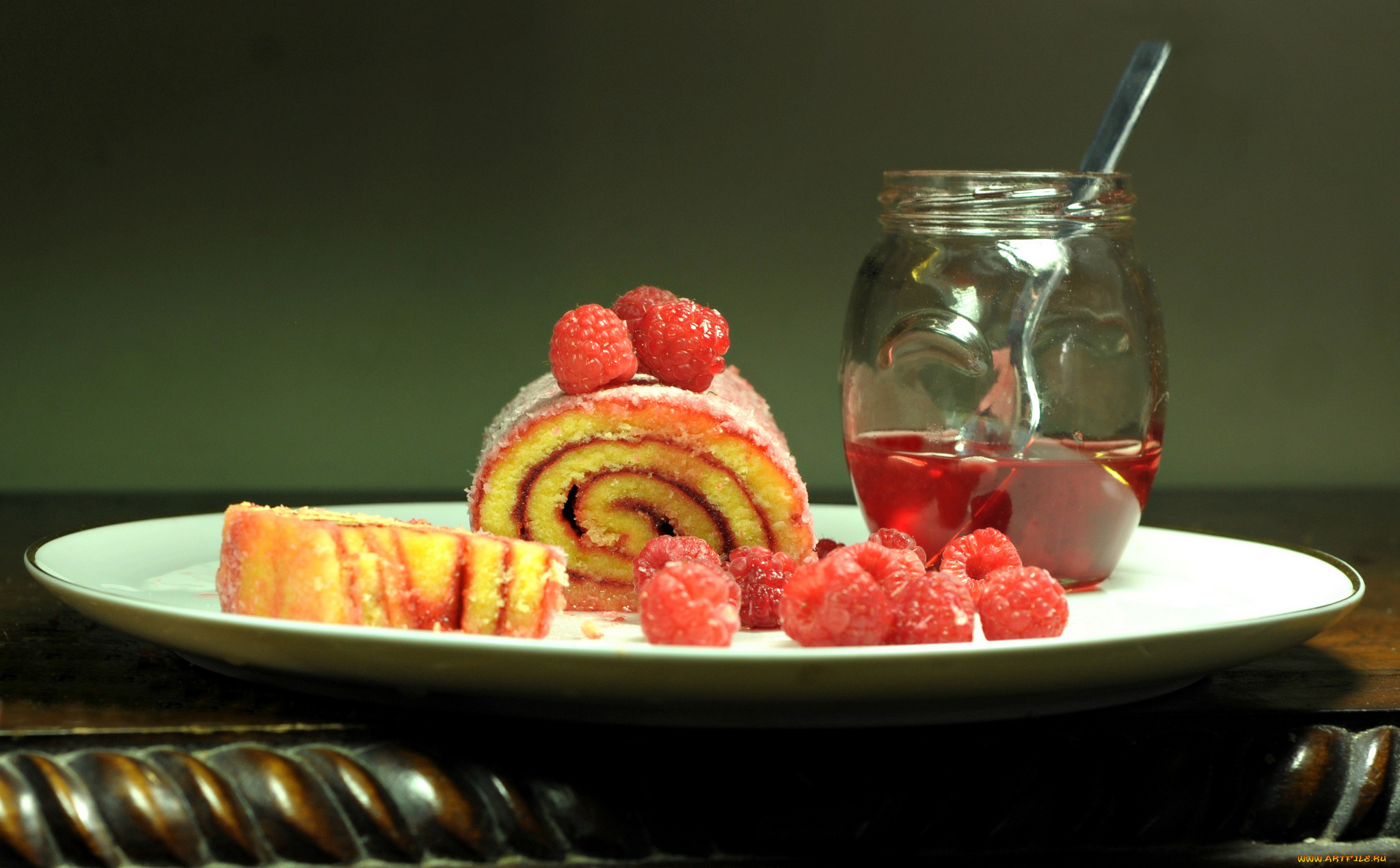 raspberry, roll, cake, with, syrup, еда, пирожные, , кексы, , печенье, ягоды, сироп, малина, рулетик