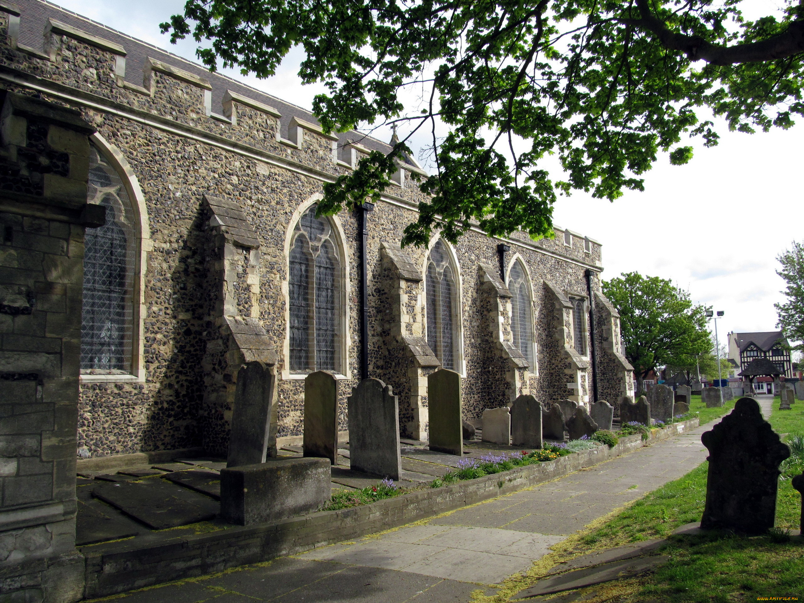 st, botolphs, church, war, memorial, northfleet, kent, uk, города, -, католические, соборы, , костелы, , аббатства, war, memorial, st, botolphs, church