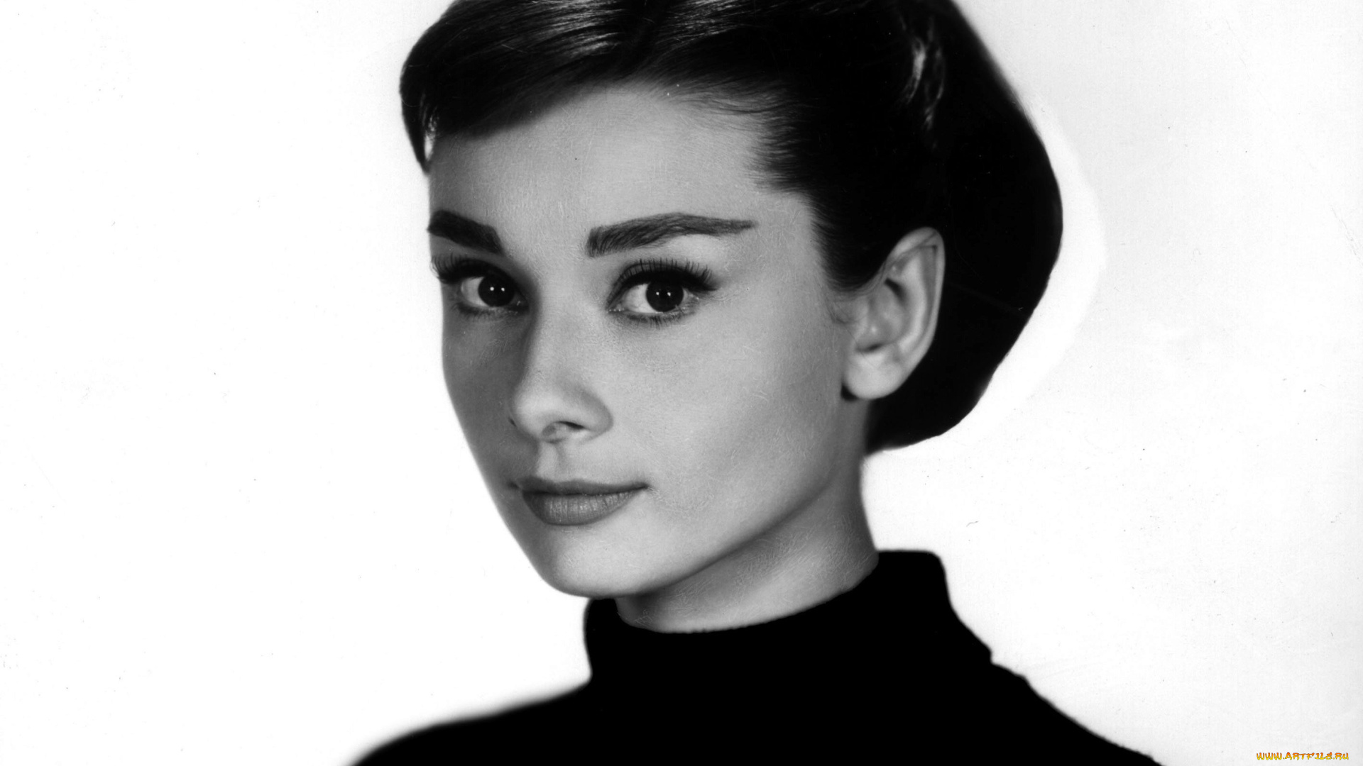 девушки, audrey, hepburn, улыбка, актриса, черно-белая, одри, хепберн, взгляд