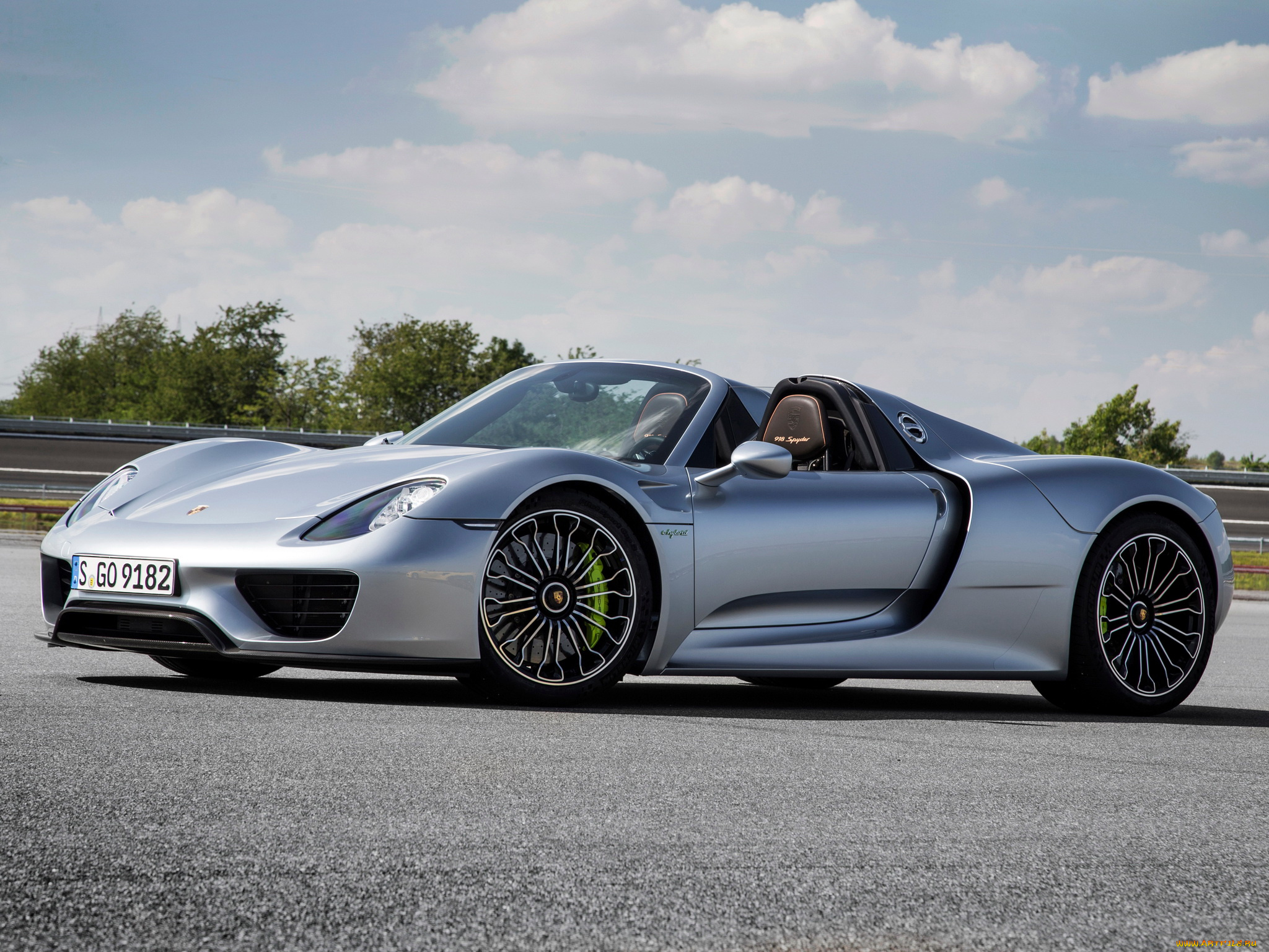 918. Porsche 918. Porsche 918 Спайдер. Porshe 918 Spyder. Porsche 918 Carrera gt.