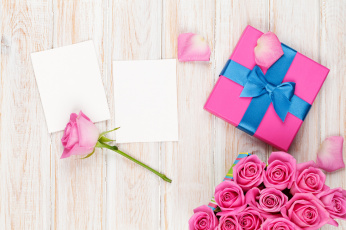 Картинка праздничные подарки+и+коробочки коробка бант цветы подарок