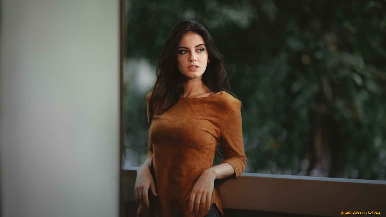 aurela, skandaj, девушки, -, брюнетки, , шатенки, девушка, бархатная, блузка, балкoн