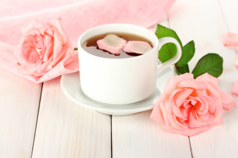 Картинка еда напитки Чай чашка блюдце розы чай цветы лепестки