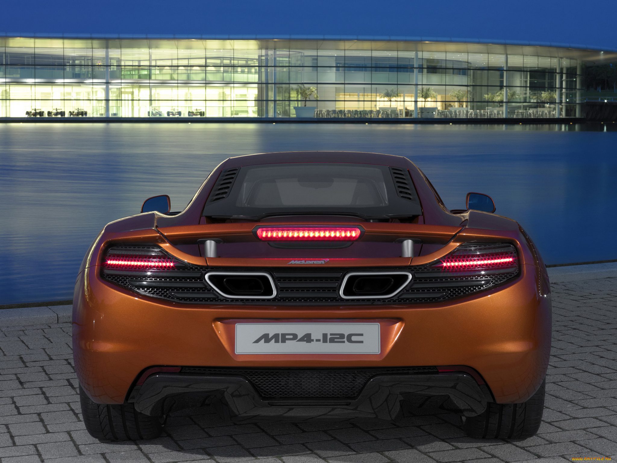 автомобили, mclaren