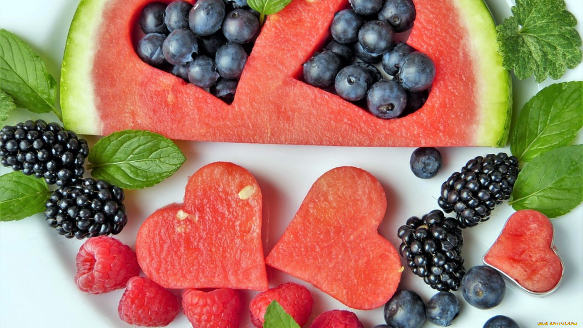 еда, фрукты, , ягоды, малина, мята, ежевика, арбуз, черника, сердечки, композиция