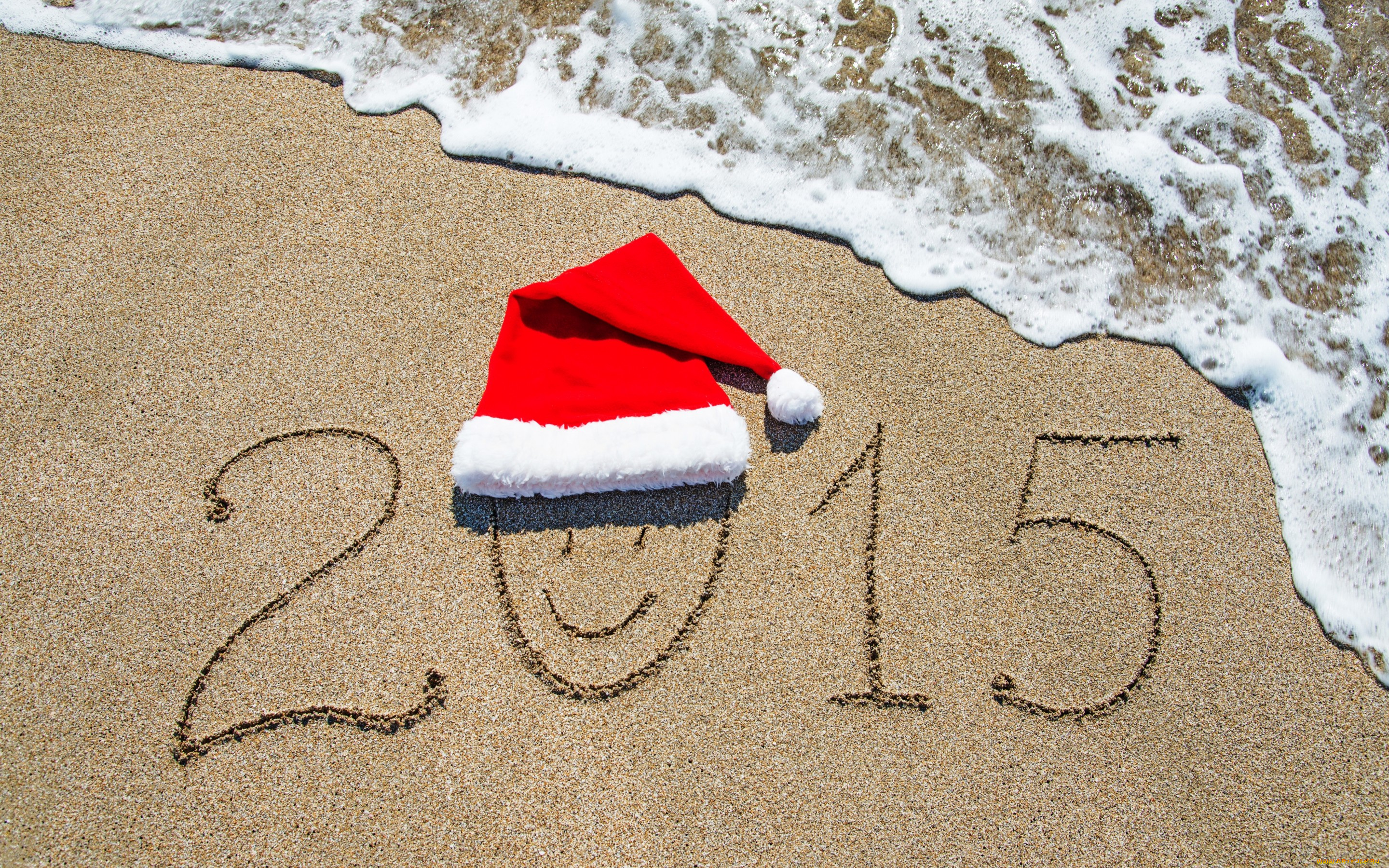 праздничные, -, разное, , новый, год, sea, c, новым, годом, santa, hat, sand, beach, море, песок, пляж, 2015, new, year, happy
