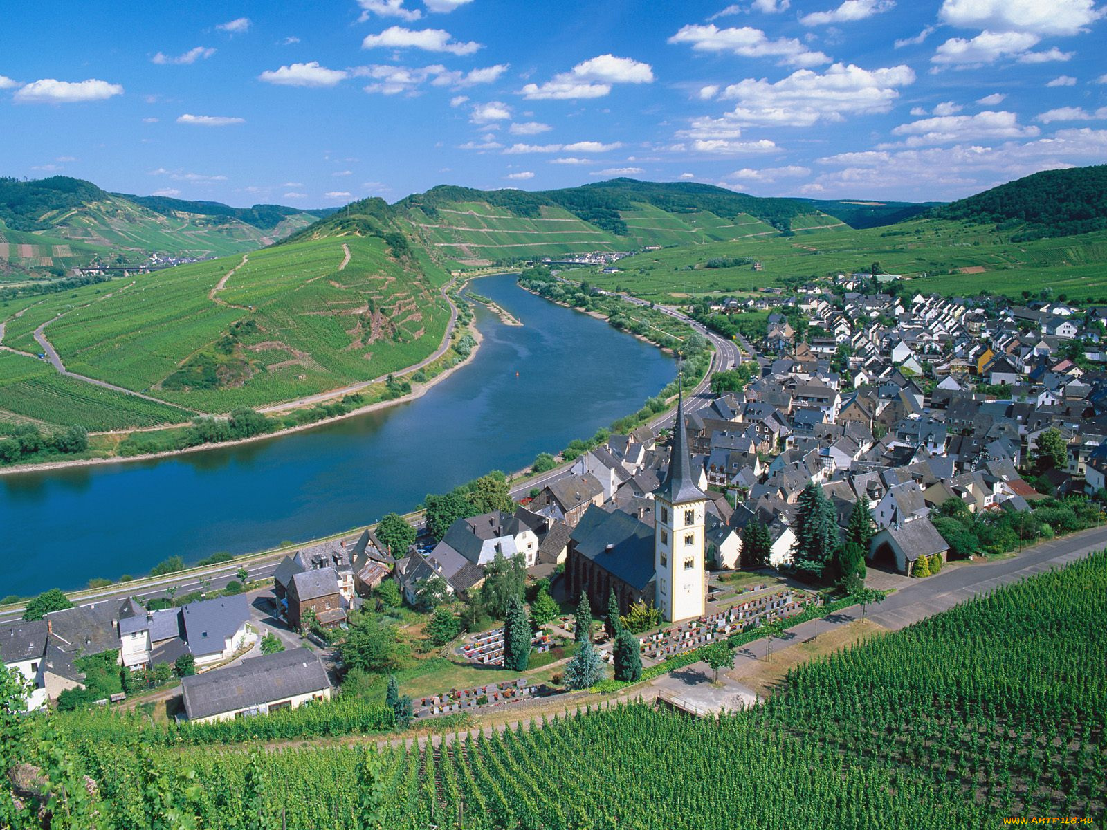 city, of, bremm, and, moselle, river, germany, города, пейзажи