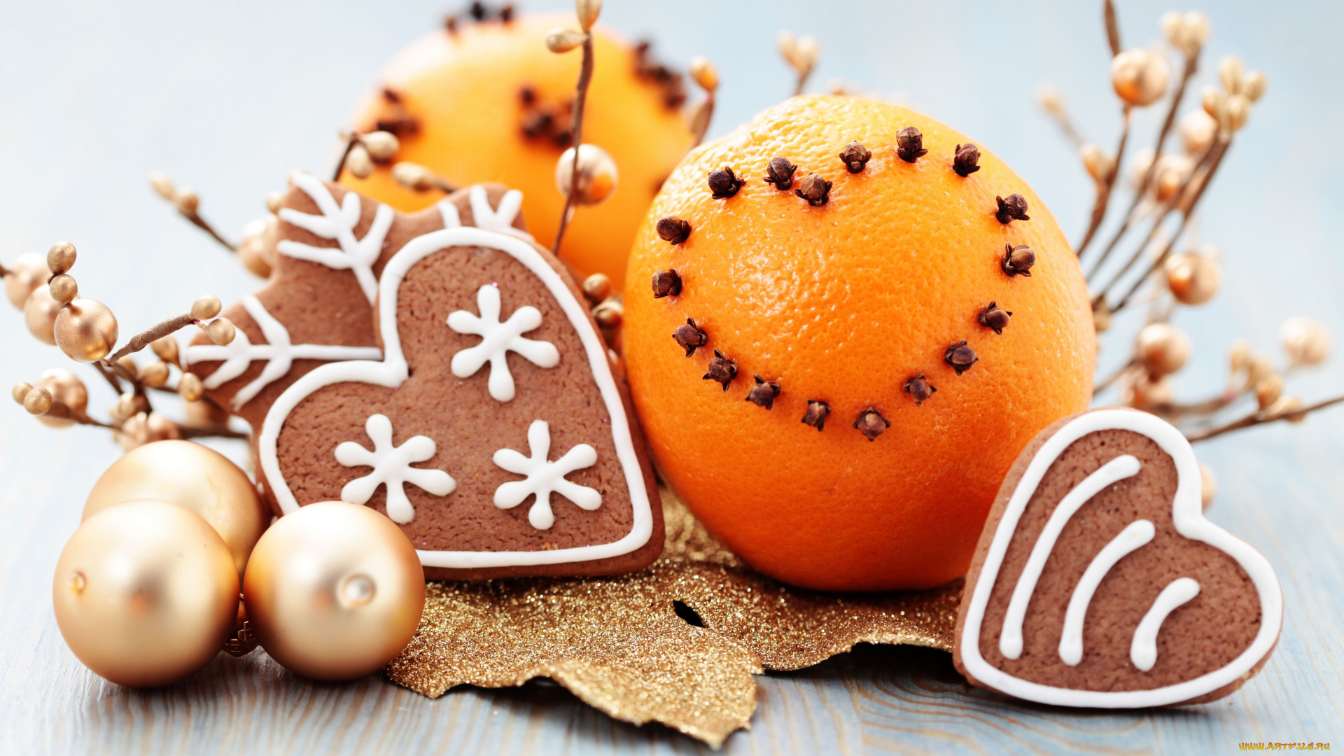 праздничные, угощения, апельсины, печенье, шарики, гвоздика