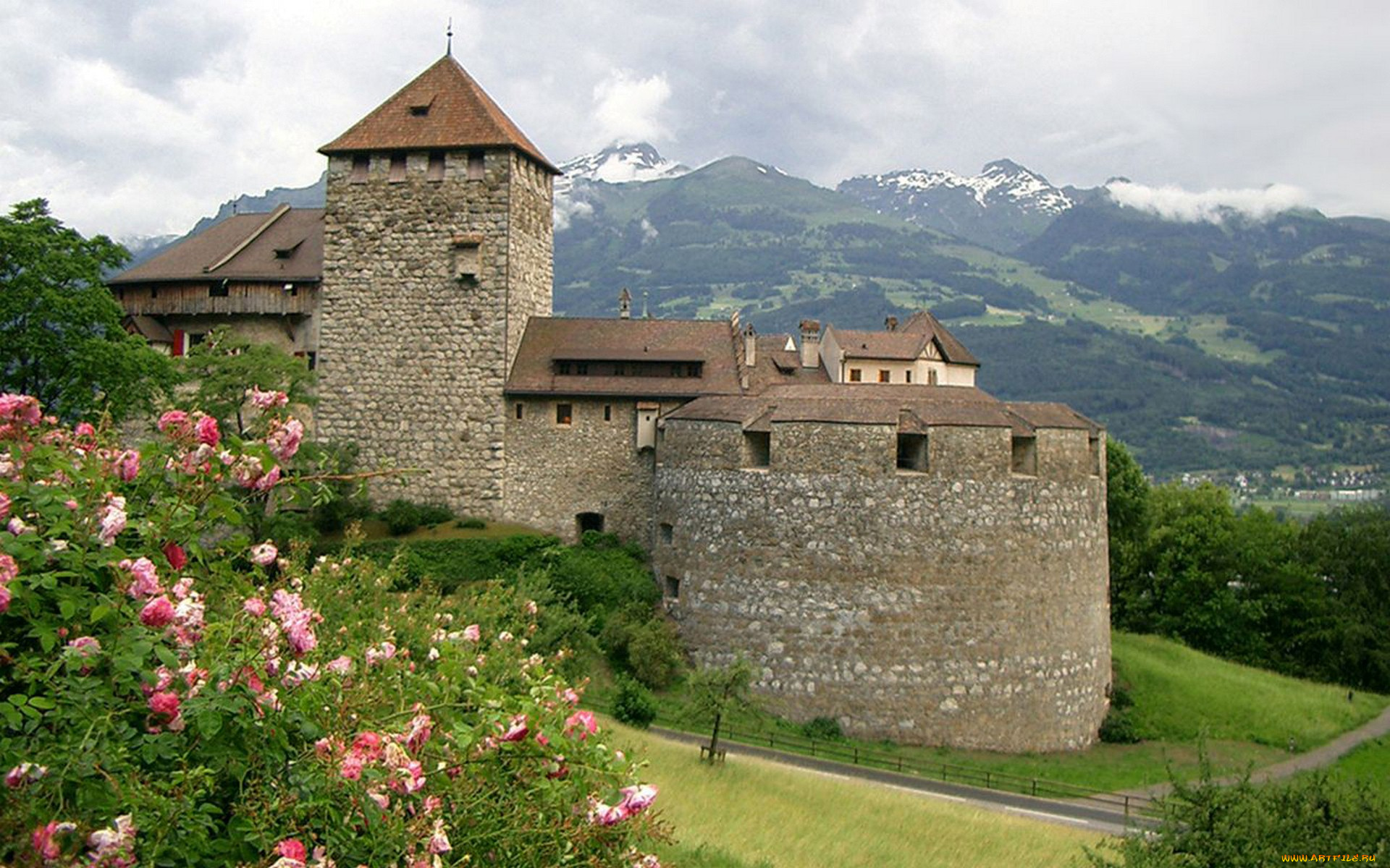 vaduz, castle, , liechtenstein, города, -, дворцы, , замки, , крепости, vaduz, castle, liechtenstein