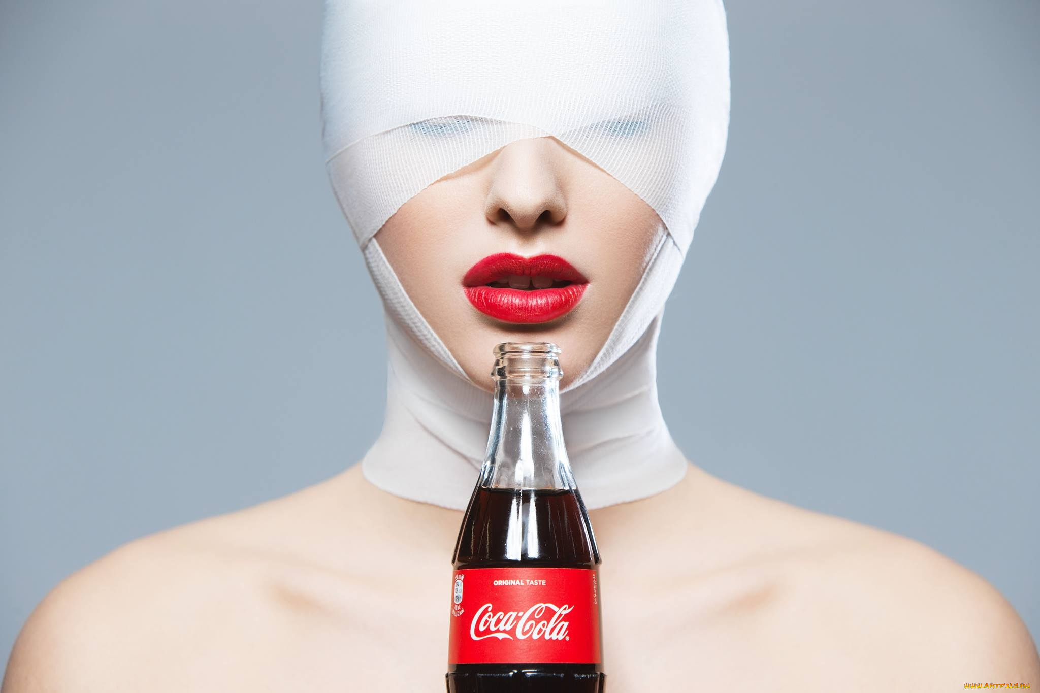 бренды, coca-cola, алые, губы, девушка, бутылка
