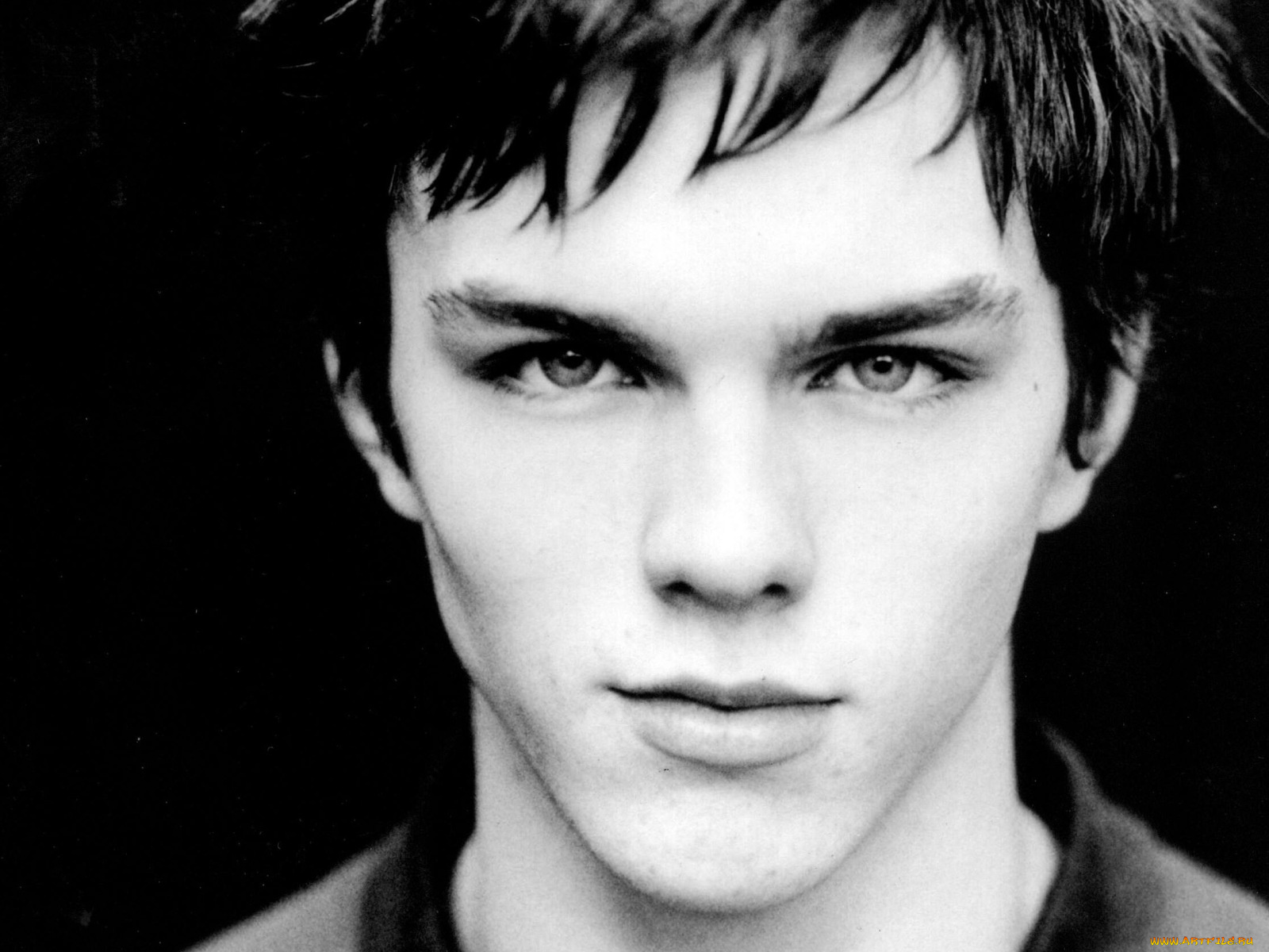 nicholas, hoult, мужчины