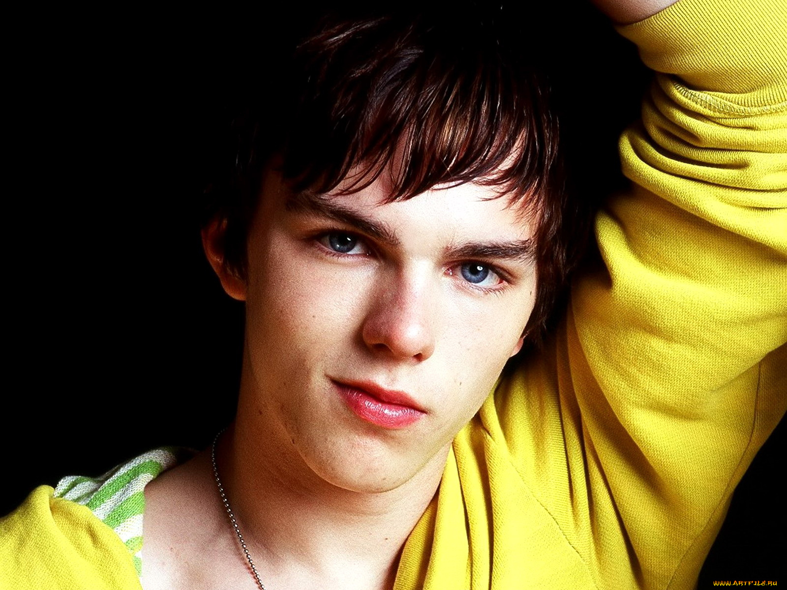 nicholas, hoult, мужчины