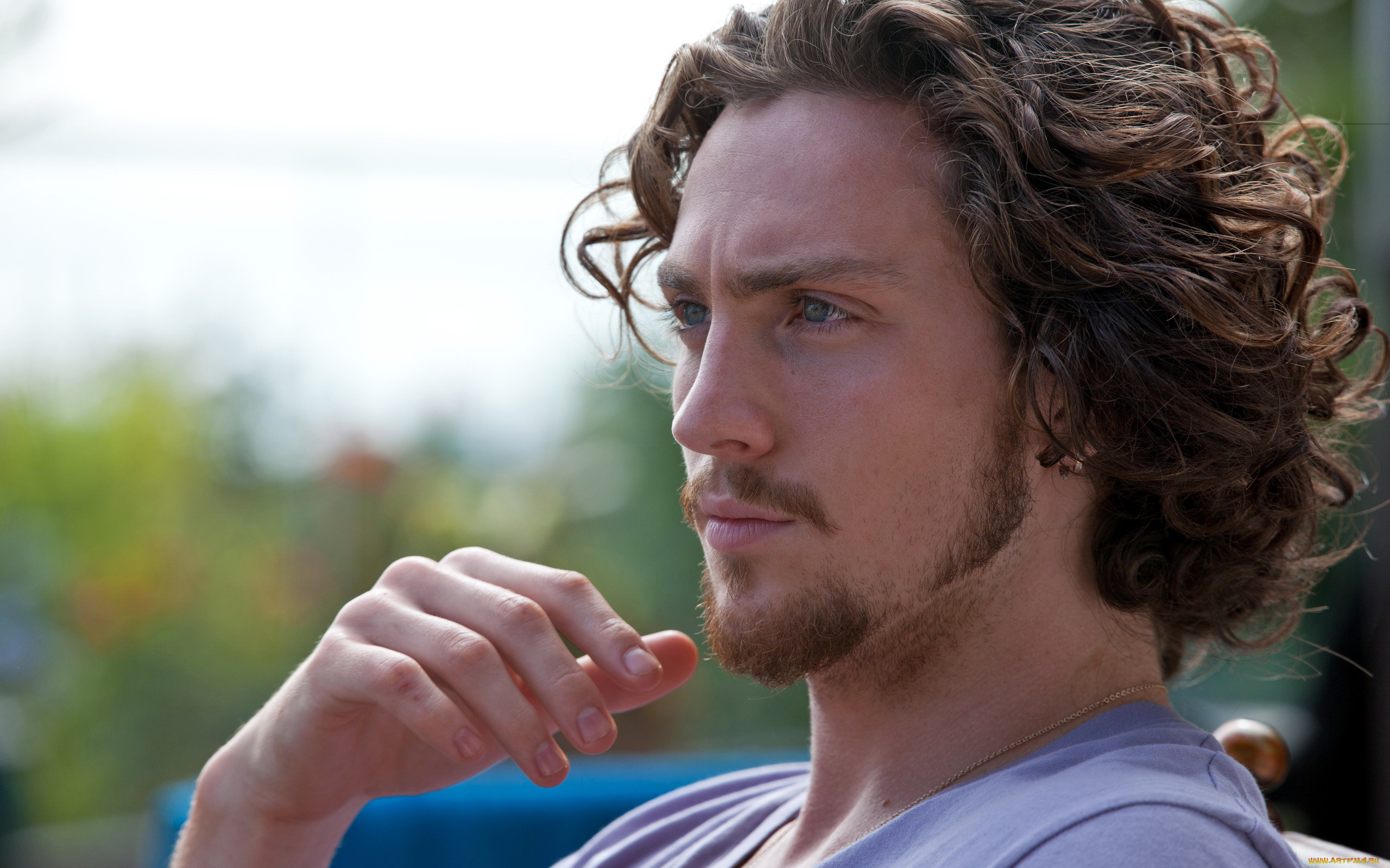 aaron, taylor-johnson, мужчины, бородка, усы