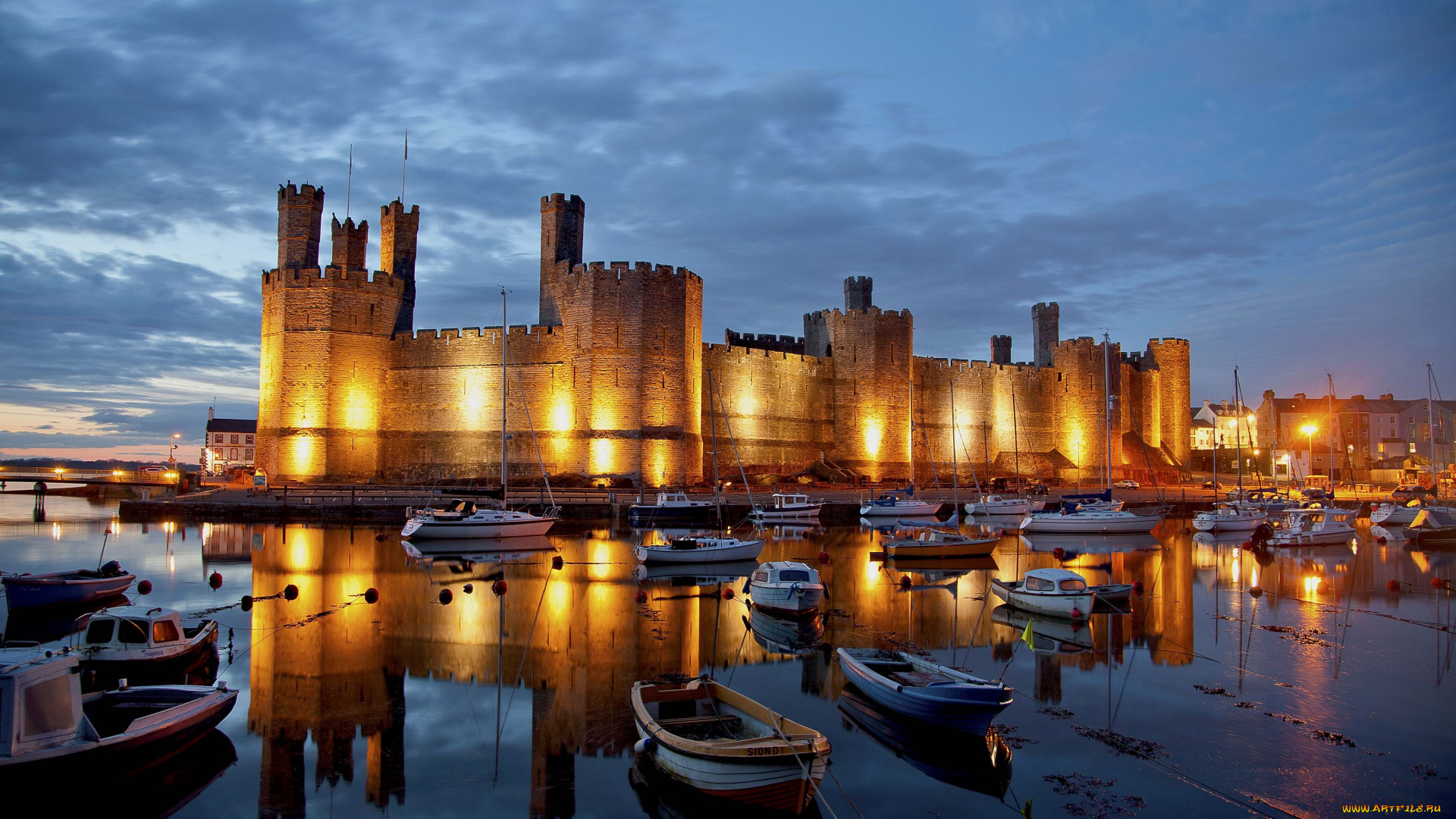 caernarfon, castle, england, города, дворцы, замки, крепости, замок, карнарвон, англия, бухта, лодки, яхты, отражение