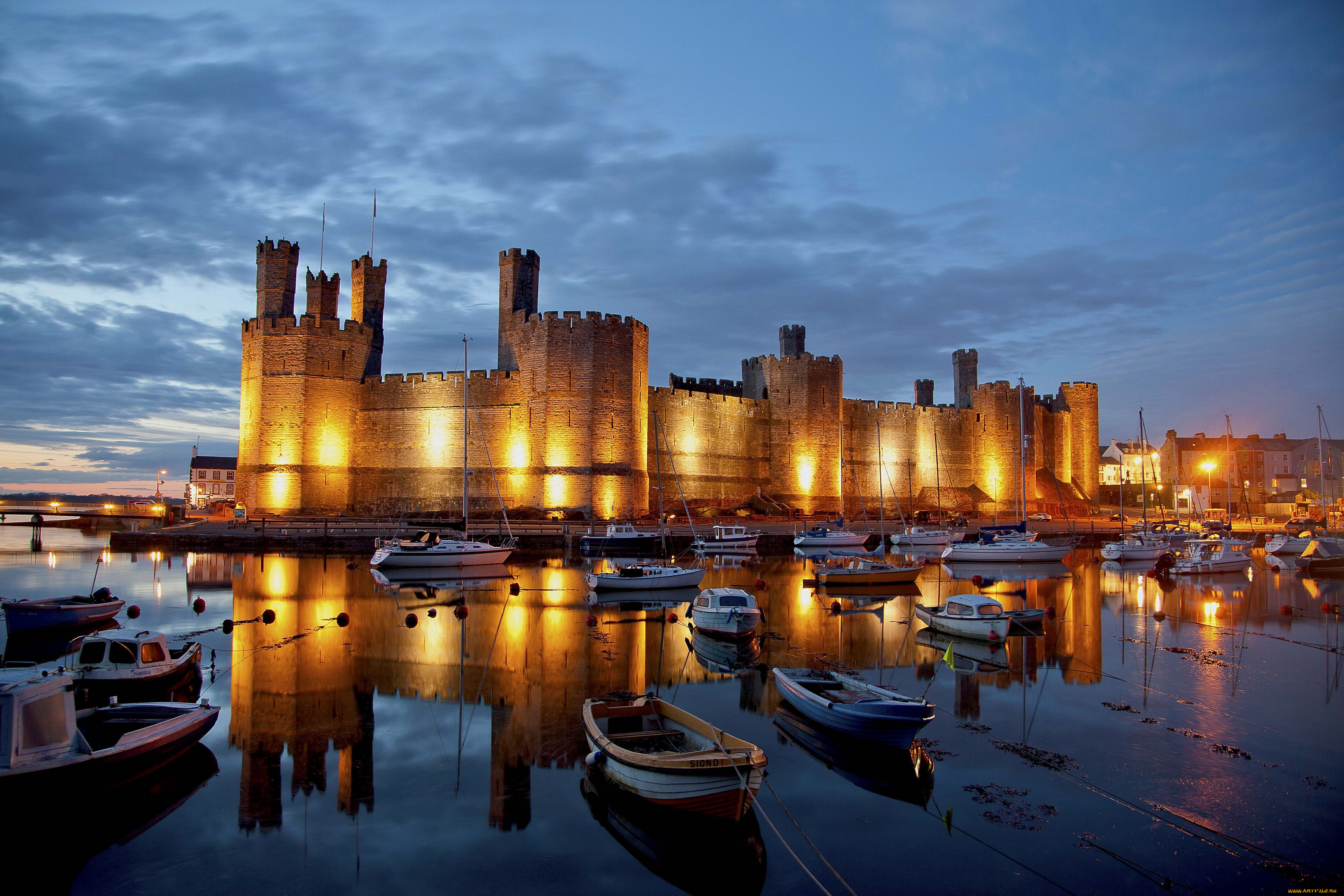 caernarfon, castle, england, города, дворцы, замки, крепости, замок, карнарвон, англия, бухта, лодки, яхты, отражение