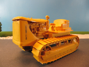 Картинка разное игрушки трактор