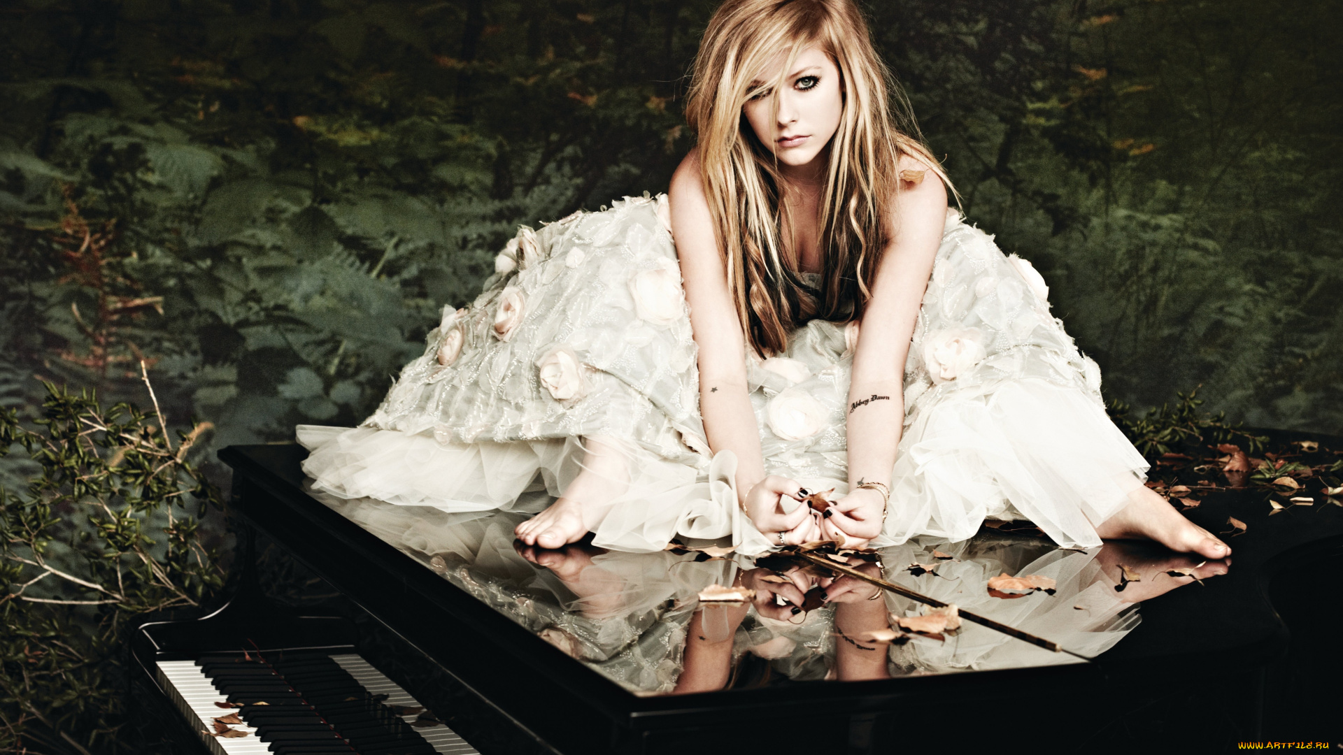 музыка, avril, lavigne, пианино, goodbye, lullaby, аврил, лавин