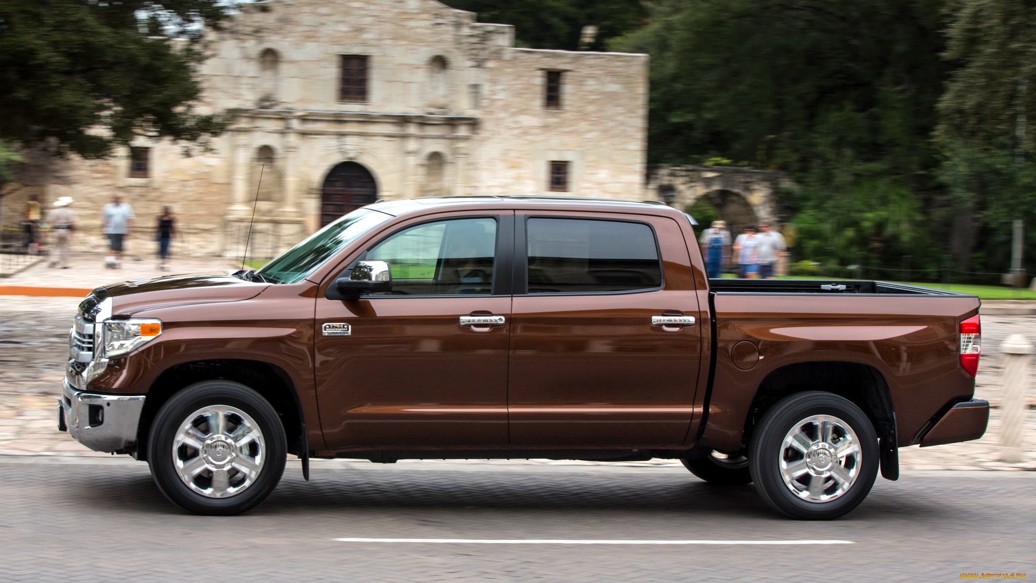 Toyota Tundra 1794