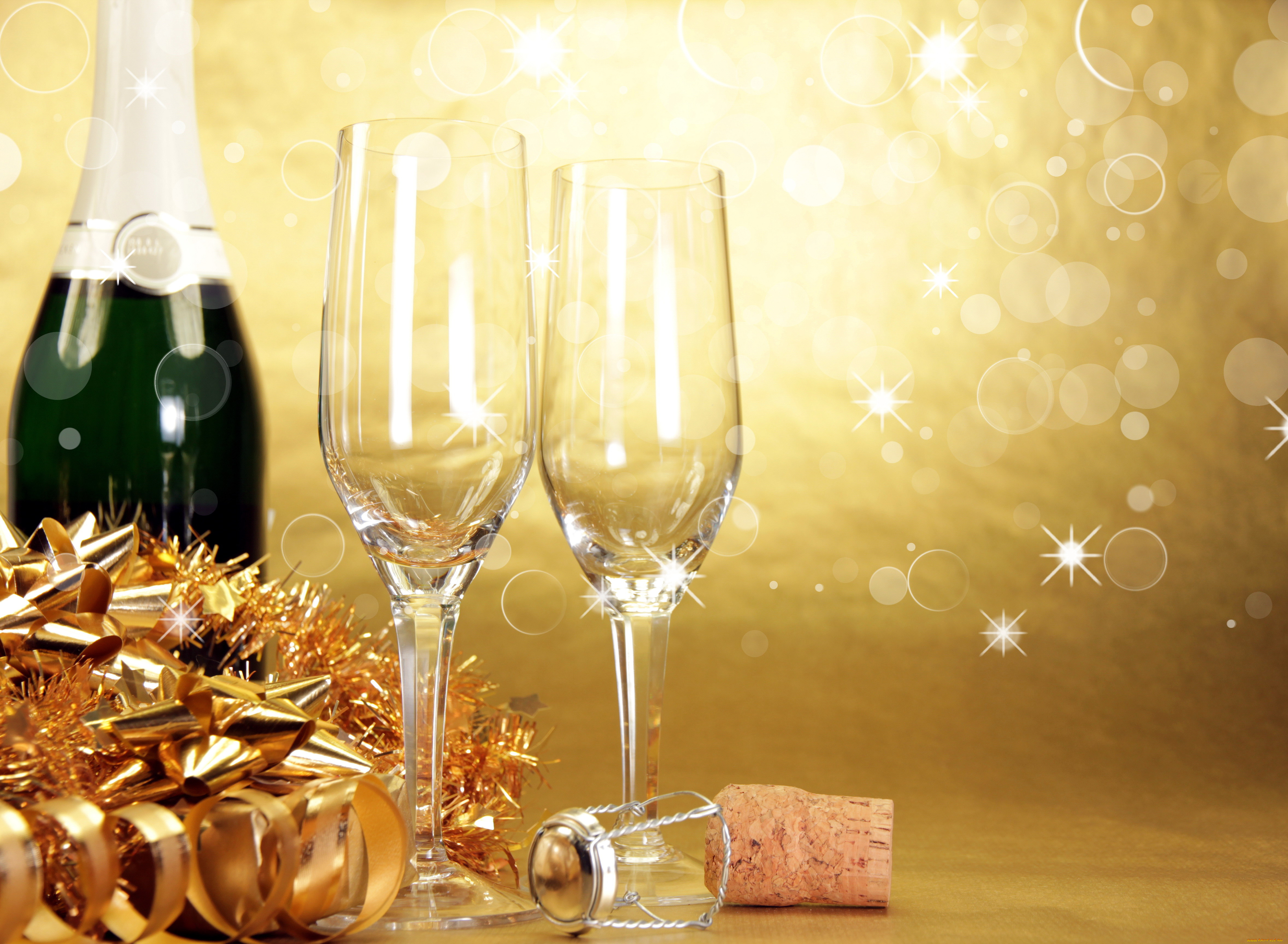 праздничные, угощения, шампанское, мишура, бокалы