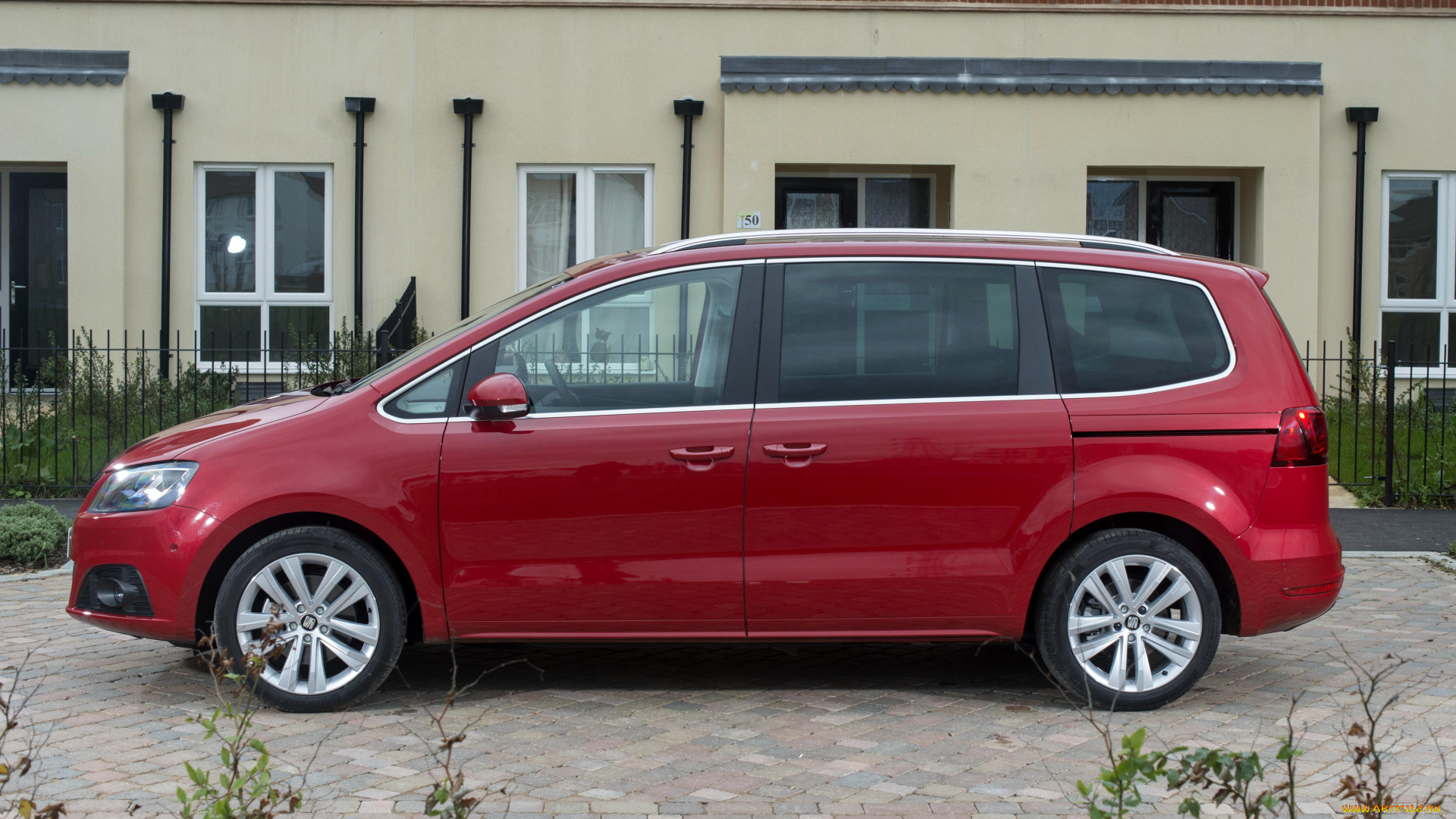 автомобили, seat, uk-spec, alhambra, красный, 2015г, 7n
