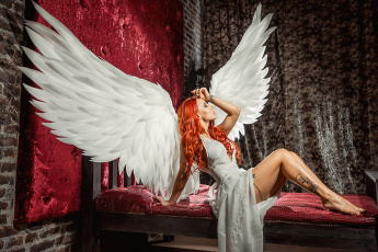 Картинка девушки -unsort+ рыжеволосые+и+другие девушка модель крылья добро ангел