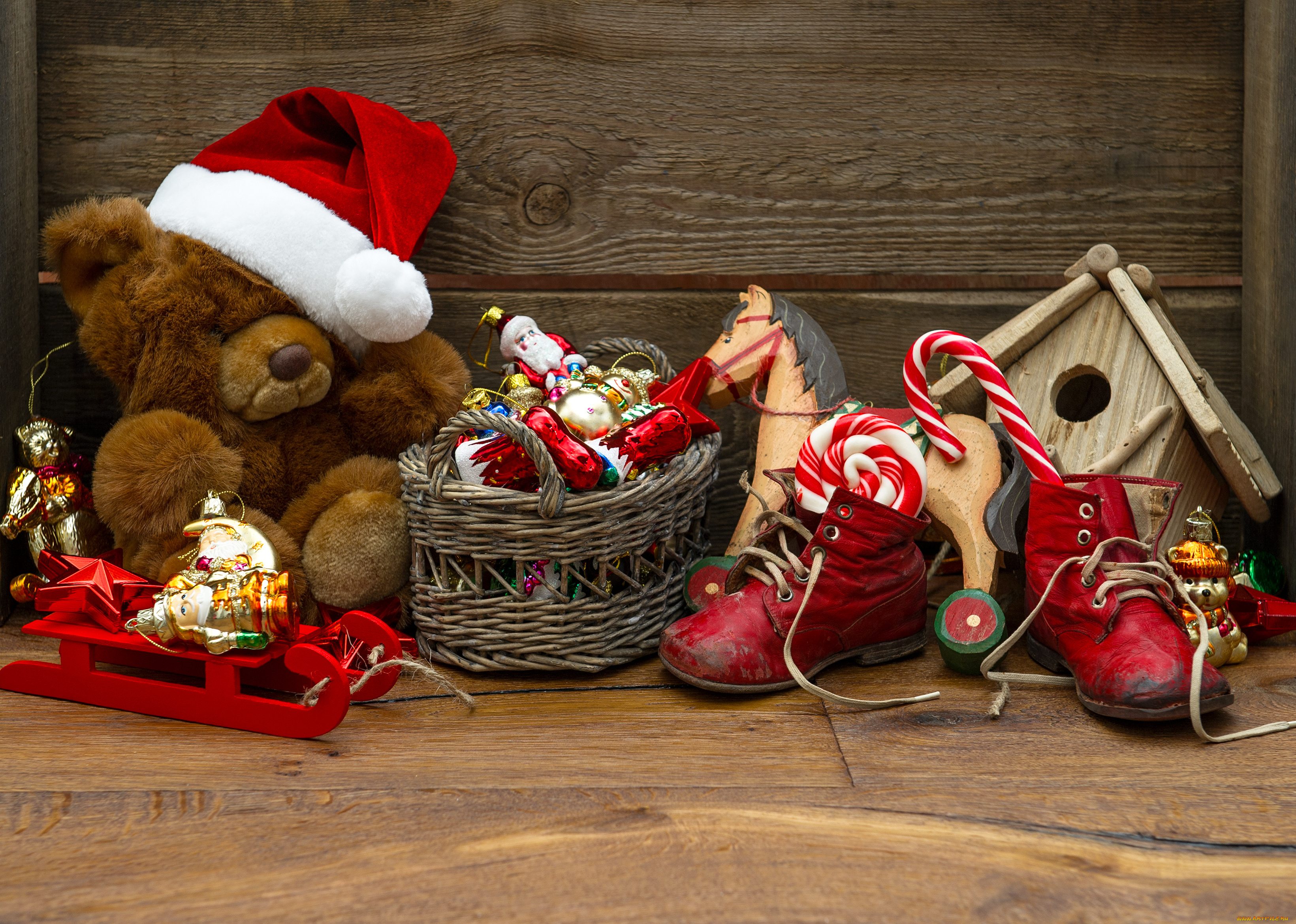 праздничные, -, разное, , новый, год, лошадка, плюшевый, мишка, игрушки, конфеты, ботинки, скворечник, санки, колпак, леденцы