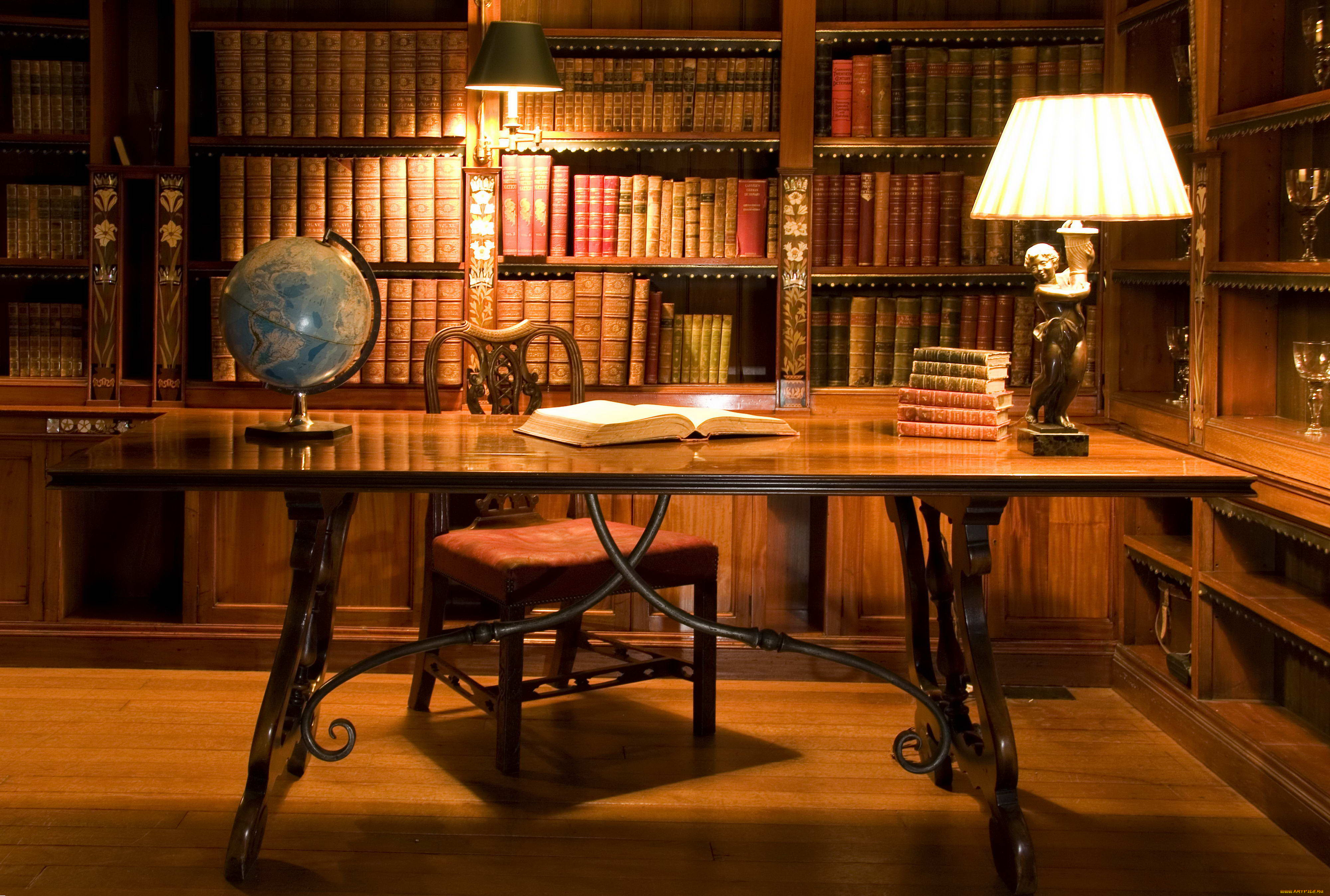 интерьер, кабинет, библиотека, офис, глобус, стол
