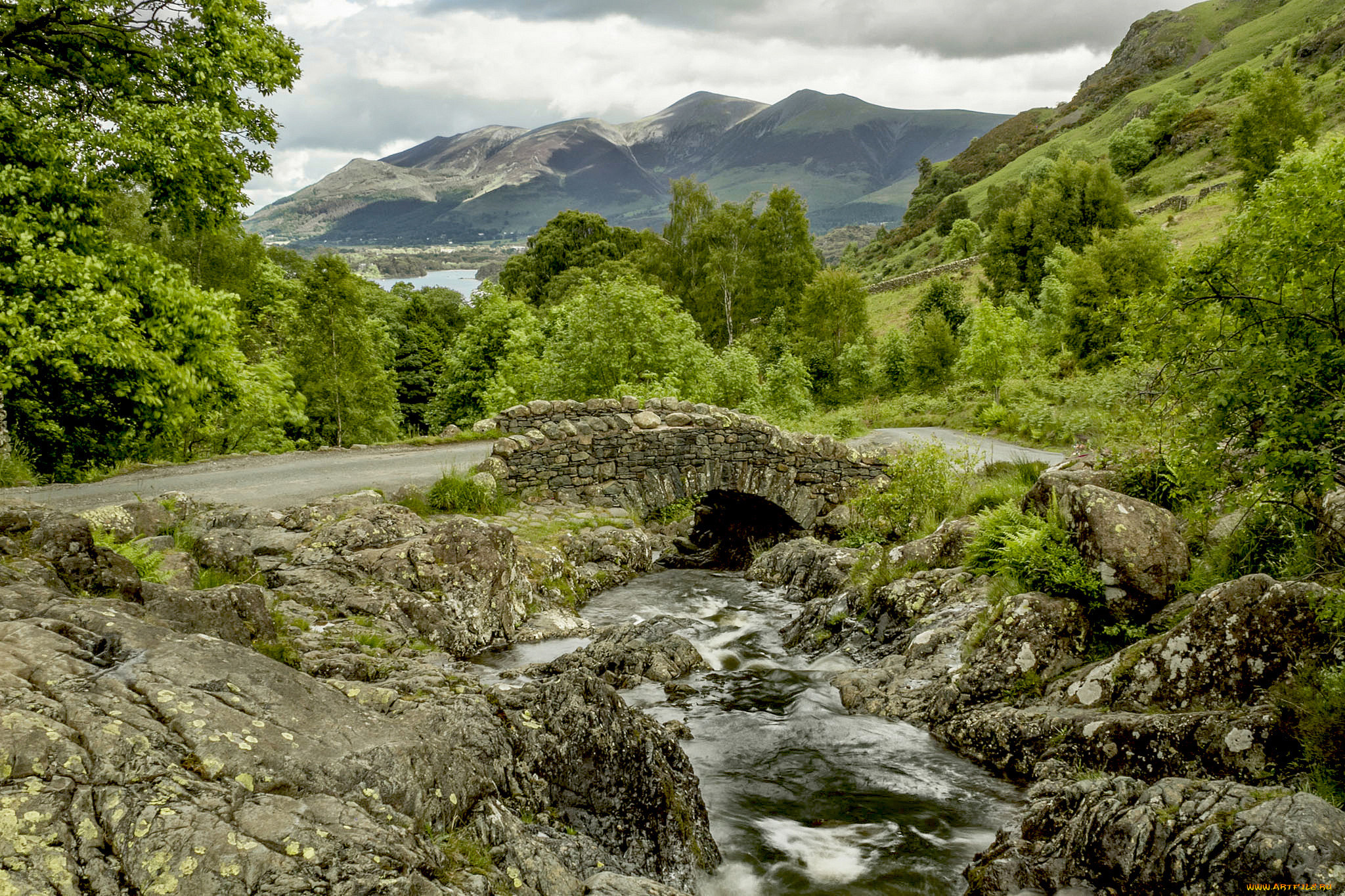 ashness, bridge, england, природа, реки, озера, lake, district, англия, мост, речка, горы, дорога, камни, деревья