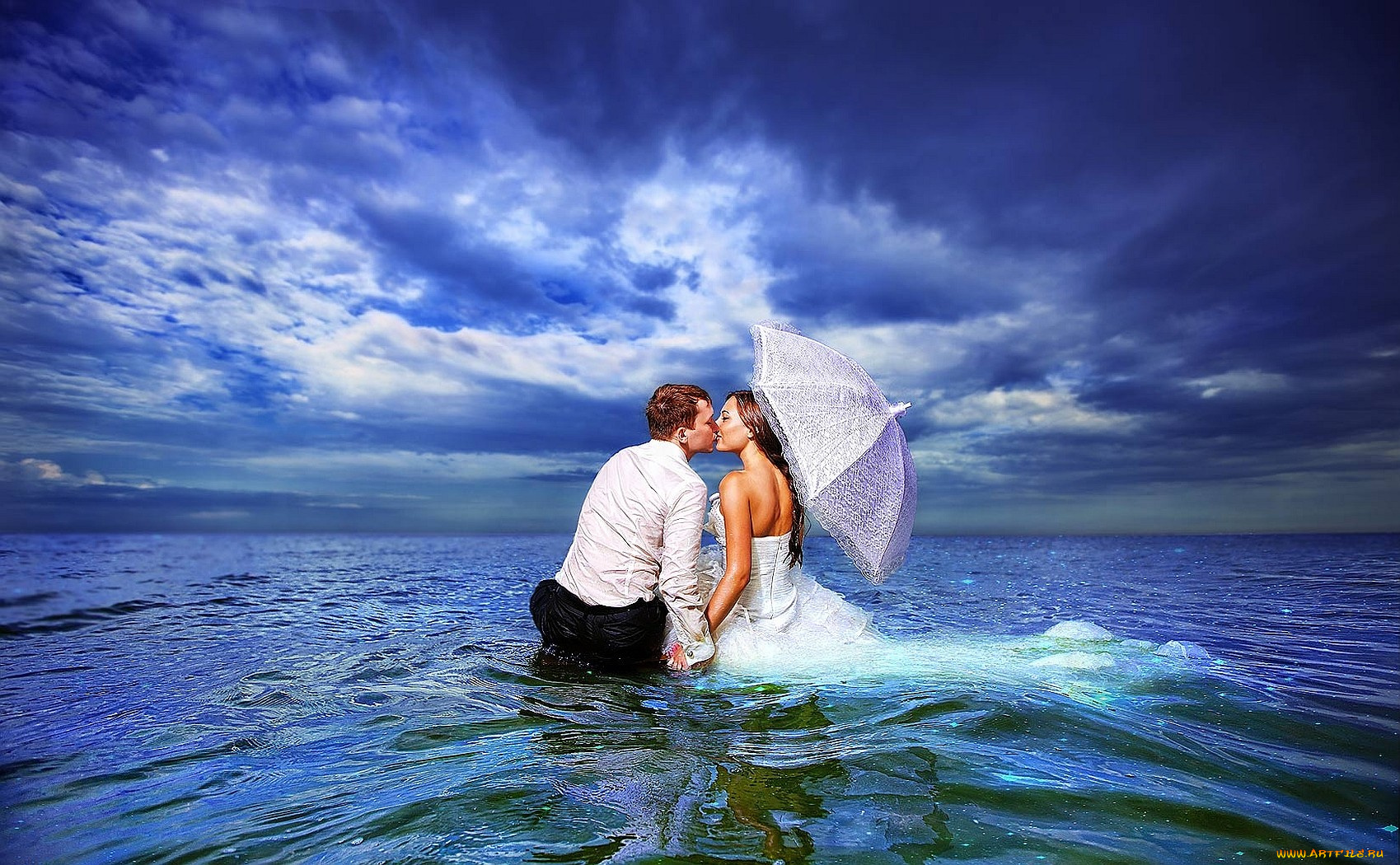 разное, мужчина, женщина, жених, невеста, море, зонтик, поцелуй