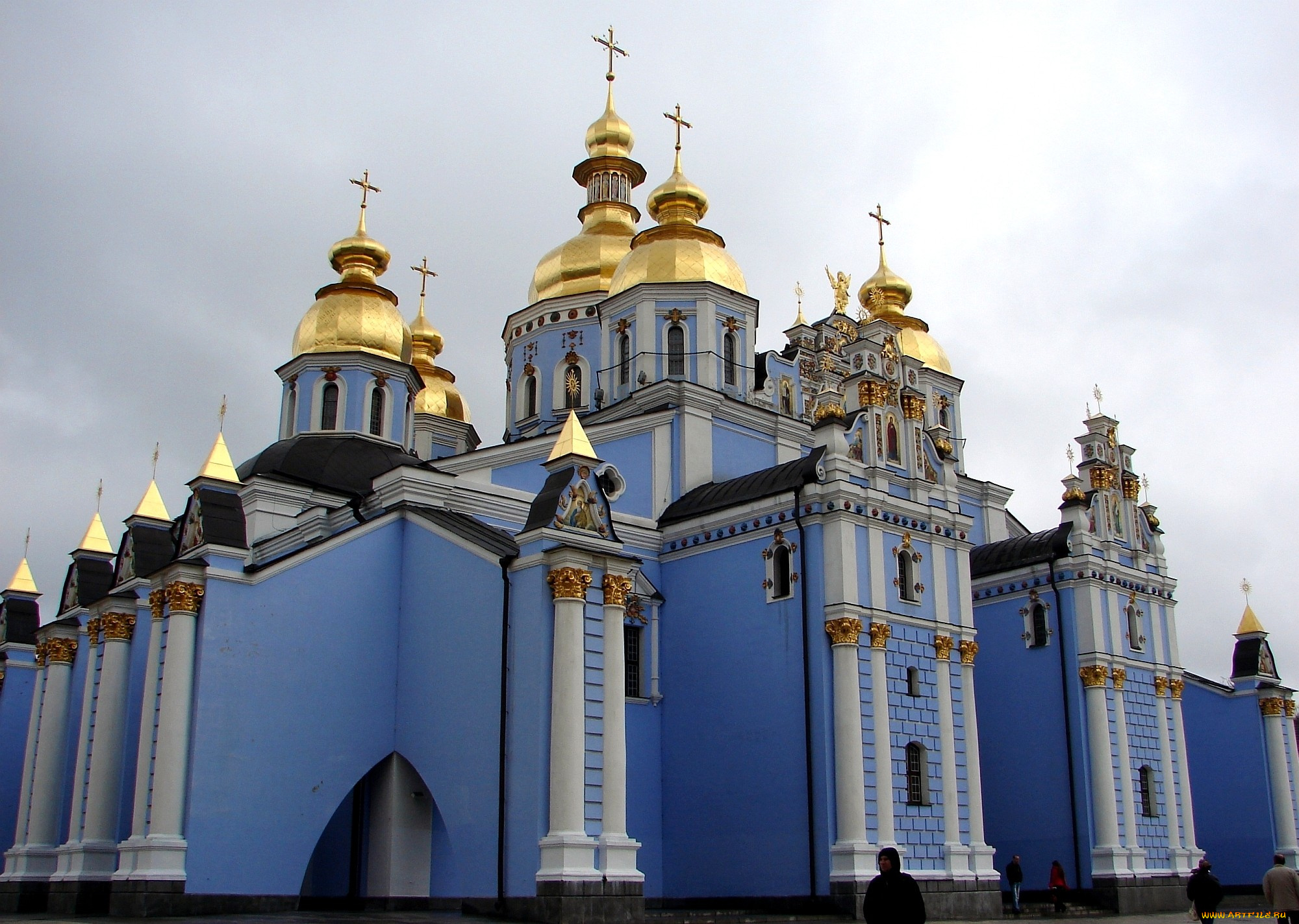 михайловский, златоверхий, собор, киев, города, украина, купола, кресты, позолота