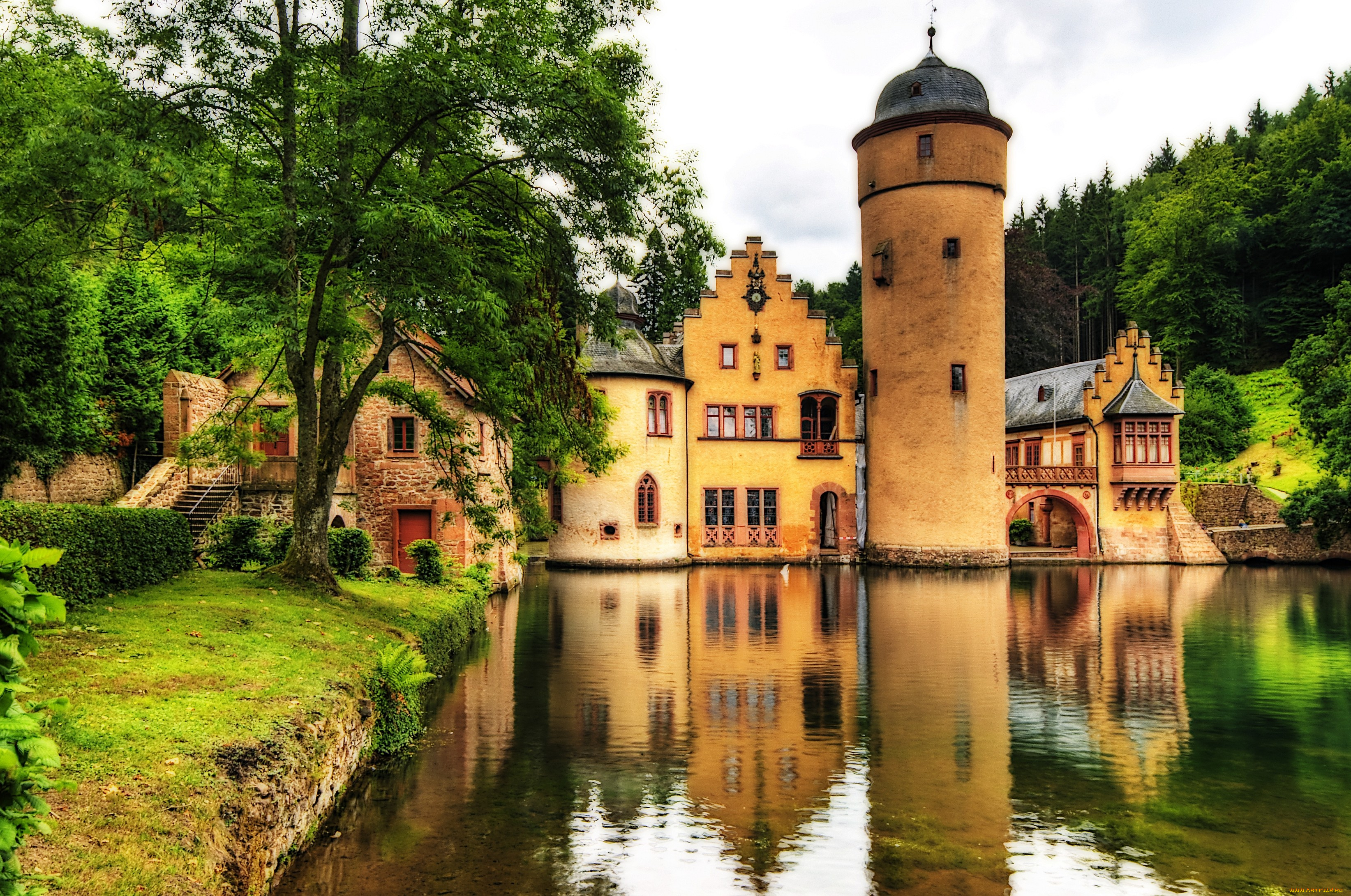 Castle бесплатный. Замок Визентау Бавария. Замок Меспельбрунн. Германия Джермани. Фабершлосс (замок, Бавария).