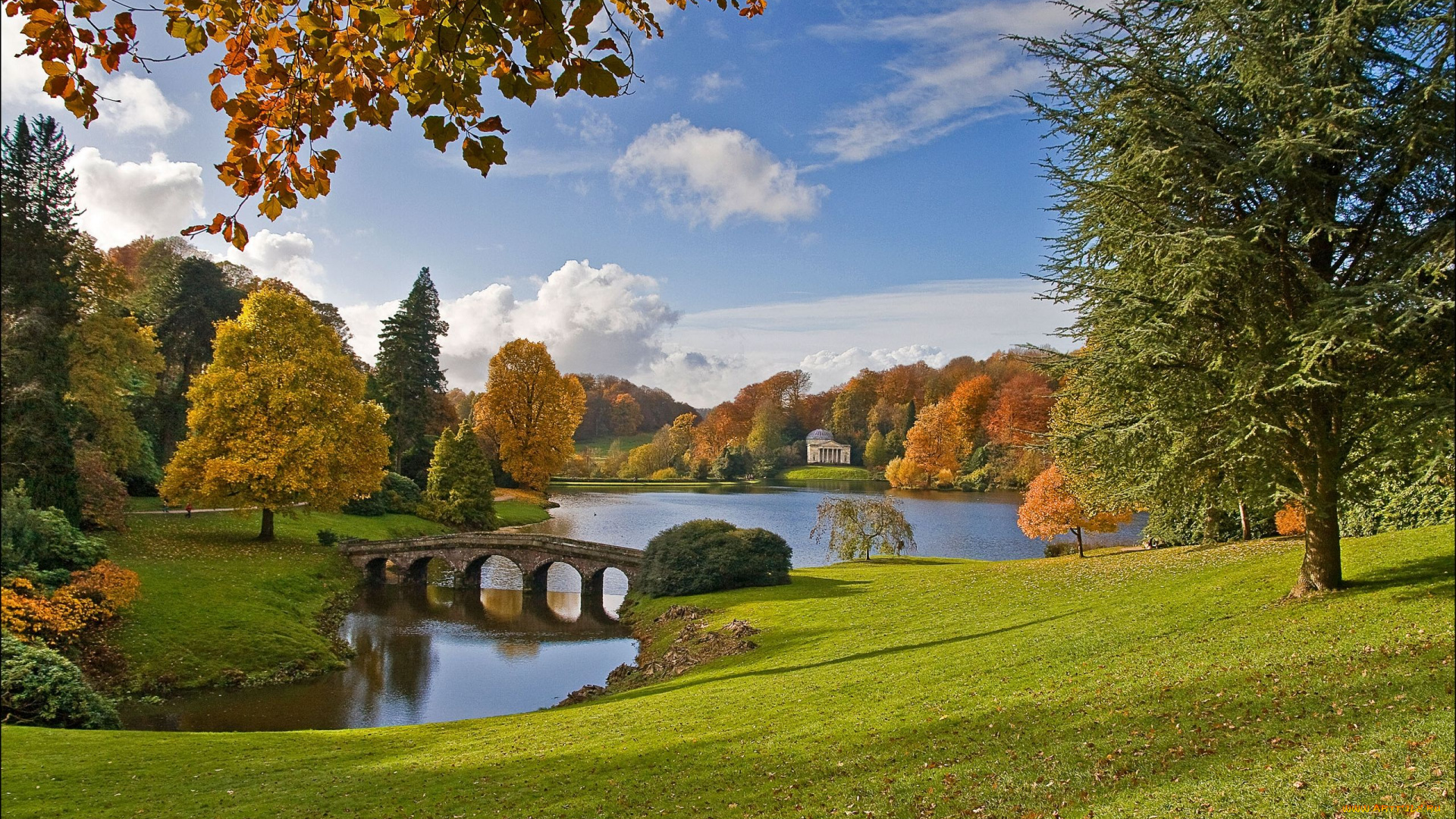 stourhead, garden, wiltshire, england, природа, парк, осень, деревья, уилтшир, англия, пейзаж, мост, озеро