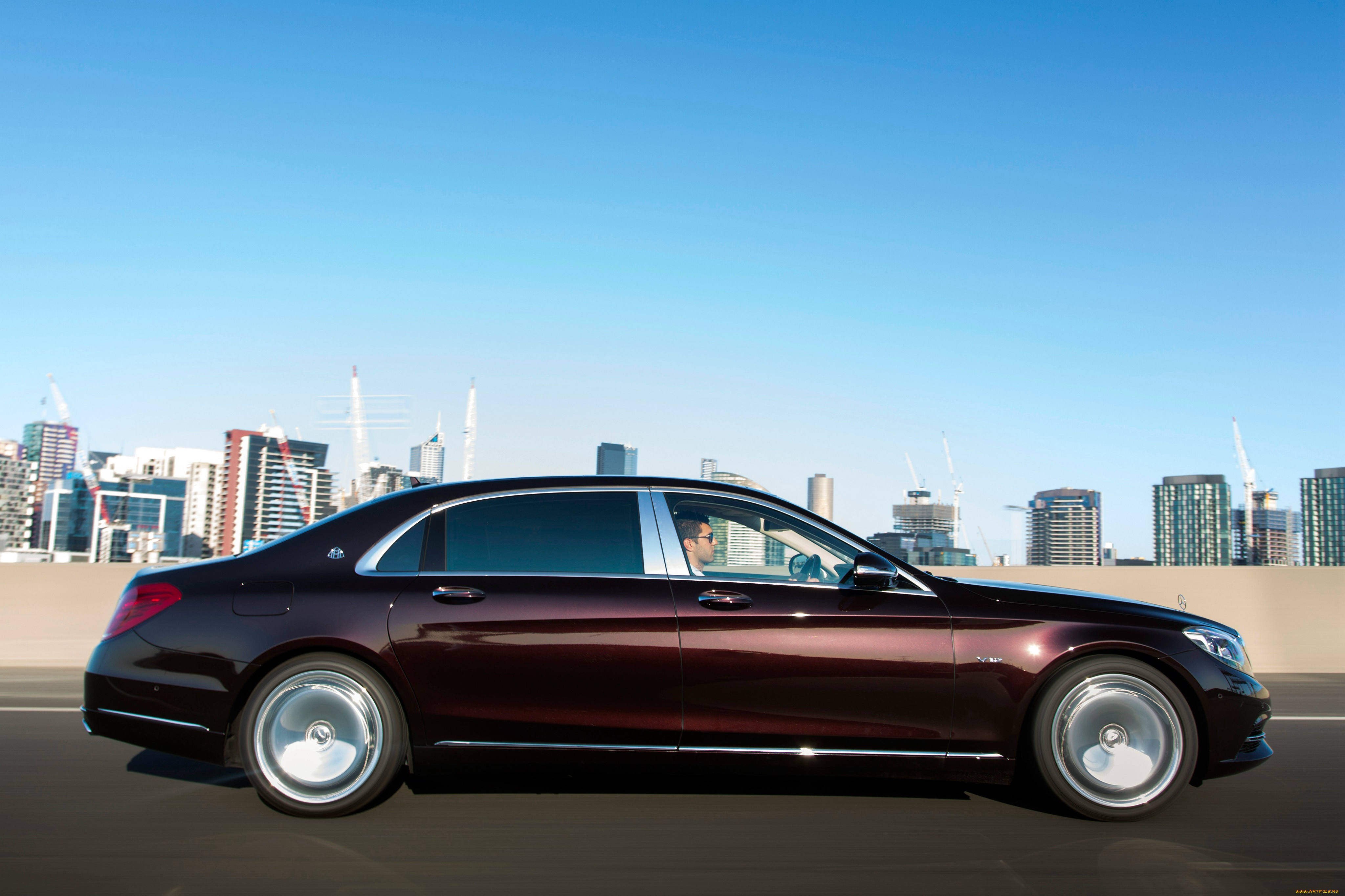 Майбах цвета. Майбах s600. Мерседес 222 Майбах. Mercedes-Benz x222 s600 Maybach. Мерседес Майбах 222 цвета.