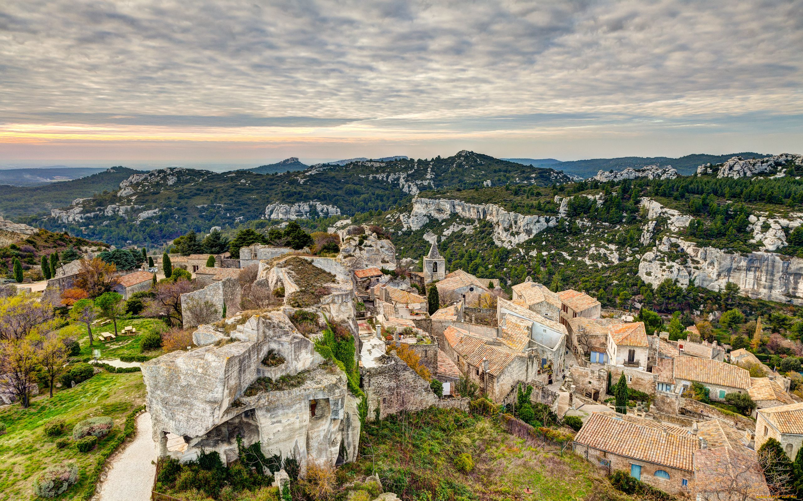 les, baux, de, provence, france, города, пейзажи, горы