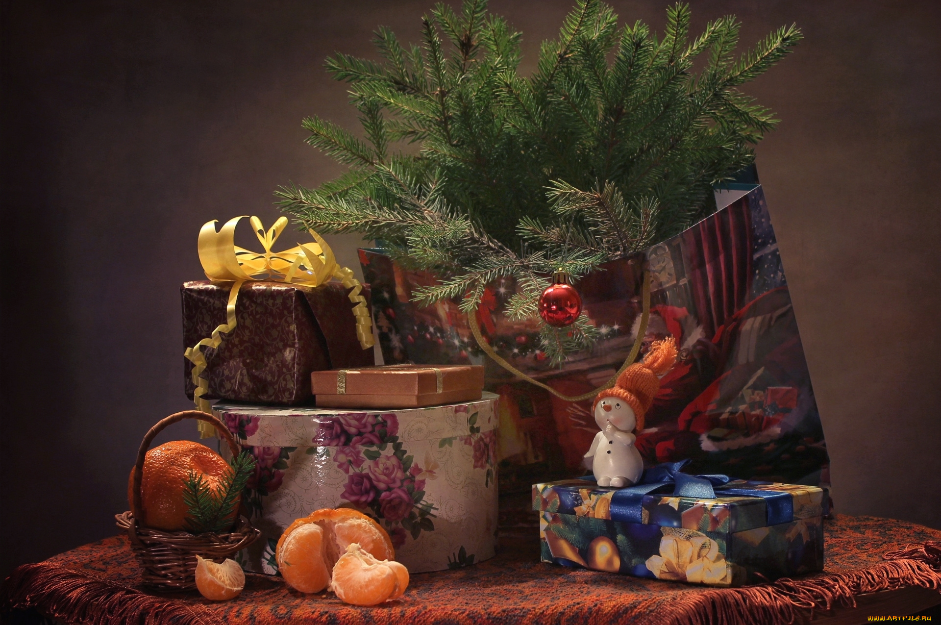 праздничные, подарки, и, коробочки, подарки, праздник, ель, снеговик, игрушки, мандарин
