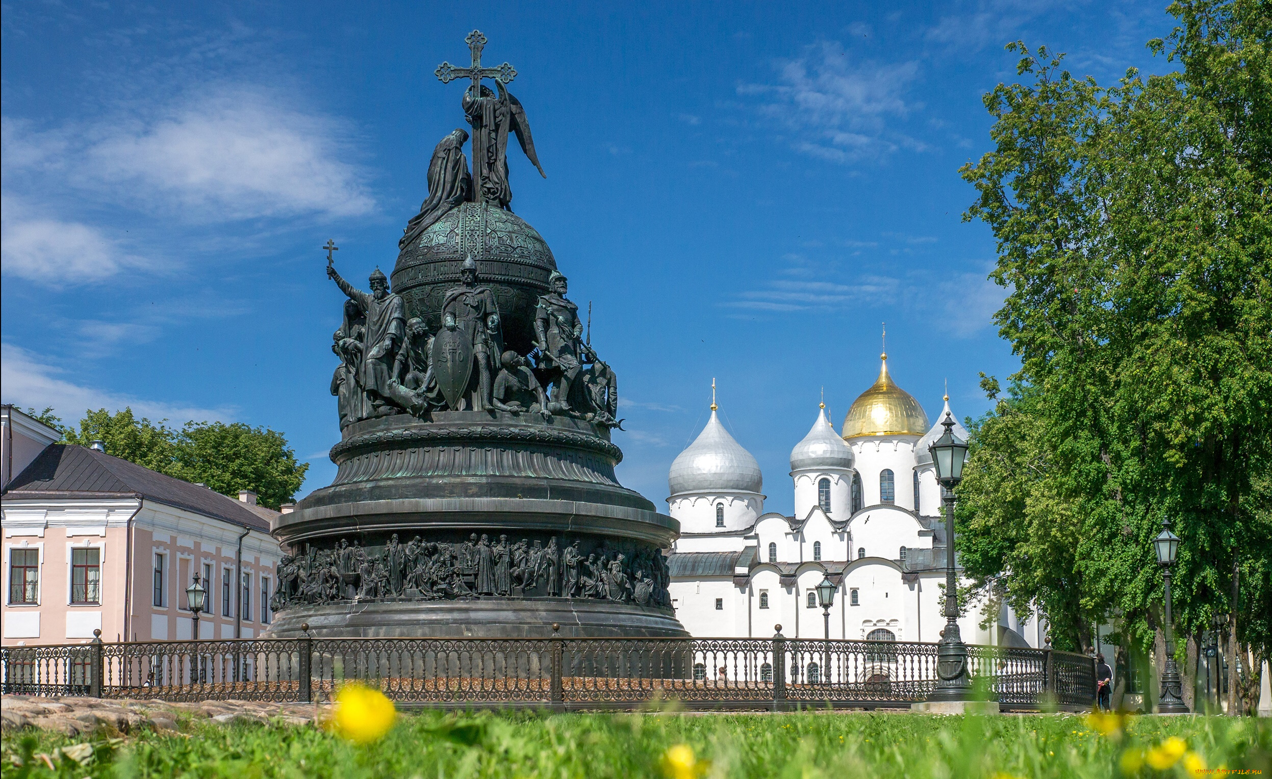 города, -, памятники, , скульптуры, , арт-объекты, памятник, тысячелетие, россии, софийский, собор, монумент, великий, новгород, россия, храм