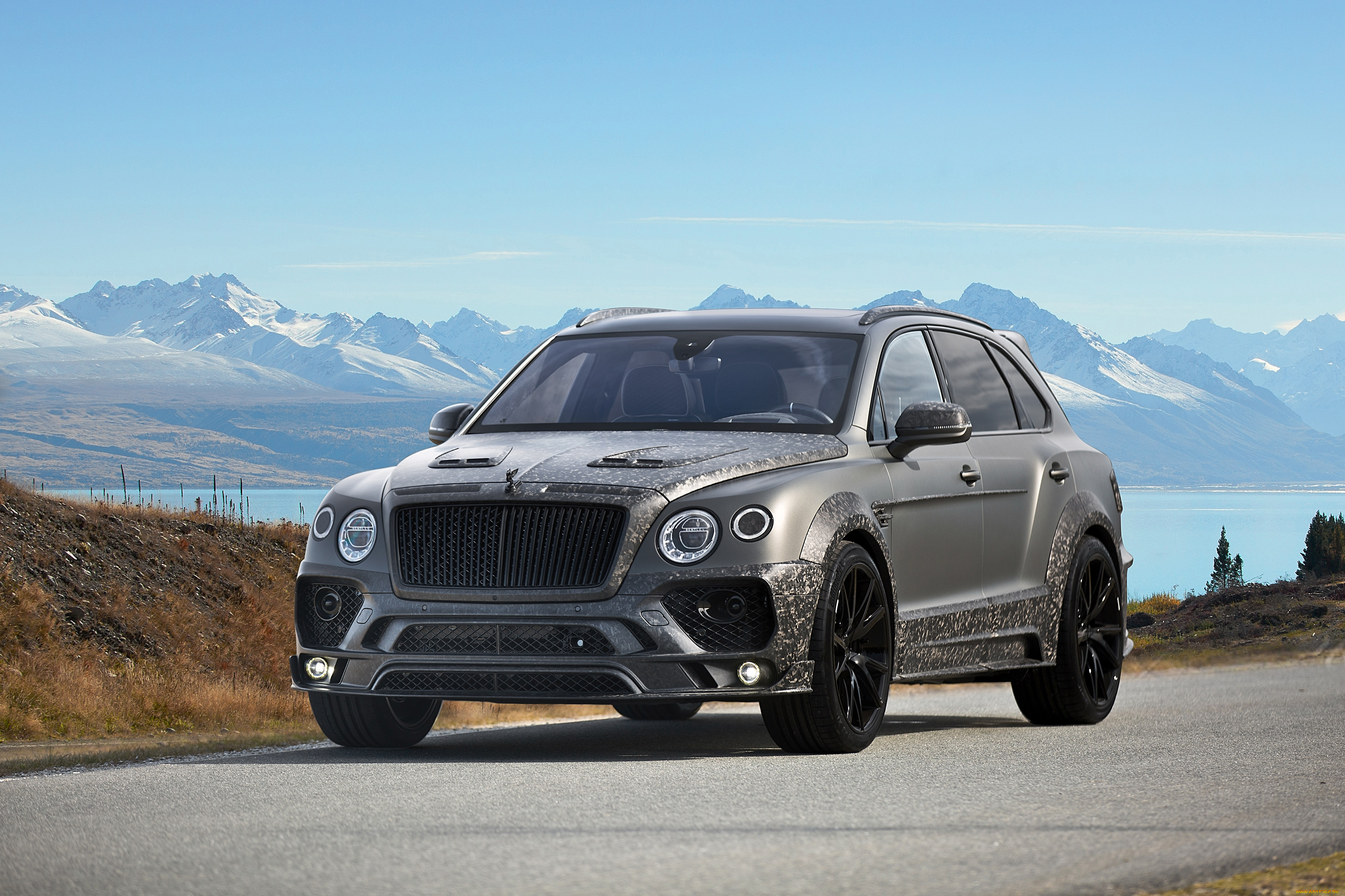 Мансори. Bentley Bentayga Mansory. Бентли Бентайга Mansory. Bentley Bentayga Black Edition. Bentley Bentayga автомобили Bentley.