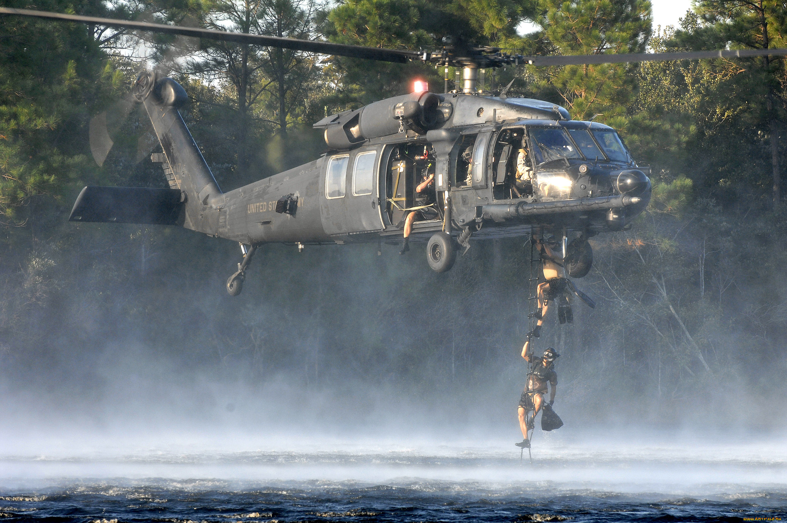 Воздушная техника. Sikorsky uh-60 Black Hawk. MH-60 Black Hawk Stealth Helicopter. Uh-60 Black Hawk обои. Black Hawk самолет.