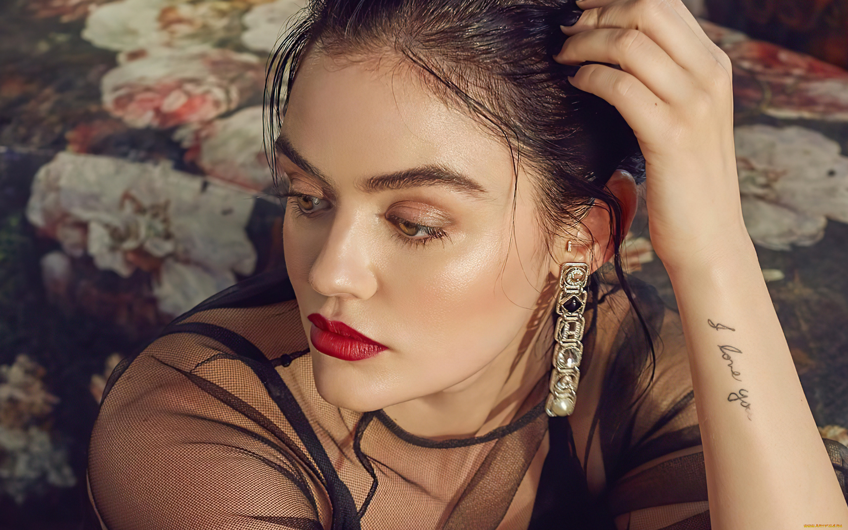 девушки, lucy, hale, серьги, тату