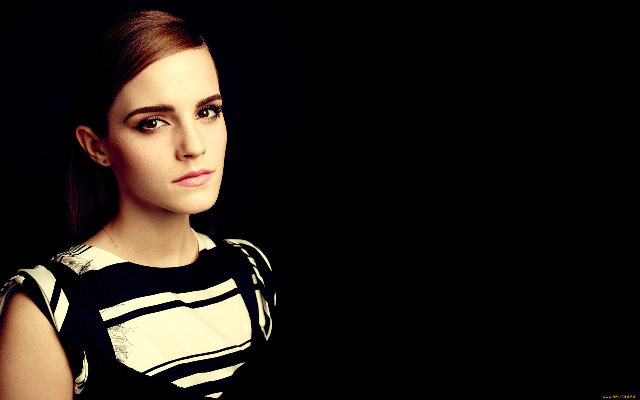 девушки, emma, watson, взгляд