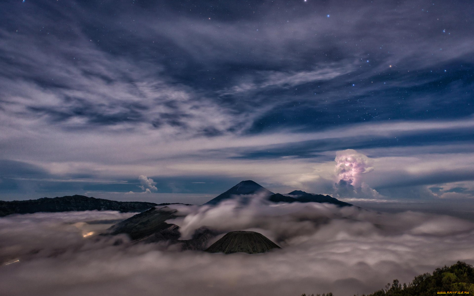 природа, горы, пейзаж, облака, indonesia, bromo-tengger-semeru, national, park, Ява, индонезия, вулкан, бромо, кальдеры, тенггер