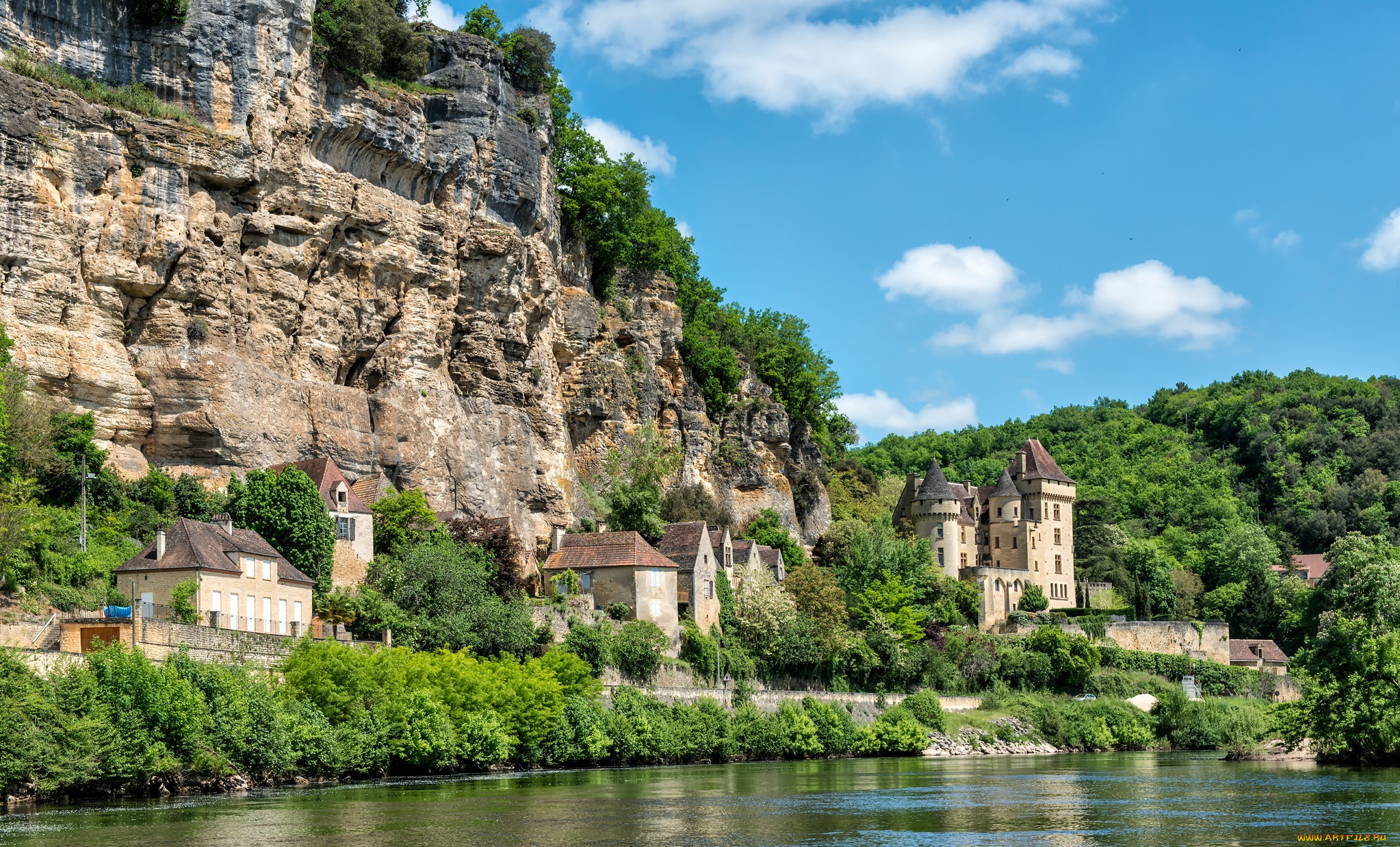 chateau, de, la, malartrie, , la, roque-gageac, , france, города, замки, франции, побережье, скалы, лес, дома, замок