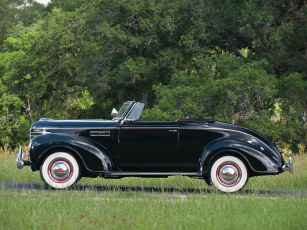обоя plymouth deluxe convertible coupe 1939, автомобили, plymouth, 1939, coupe, convertible, deluxe