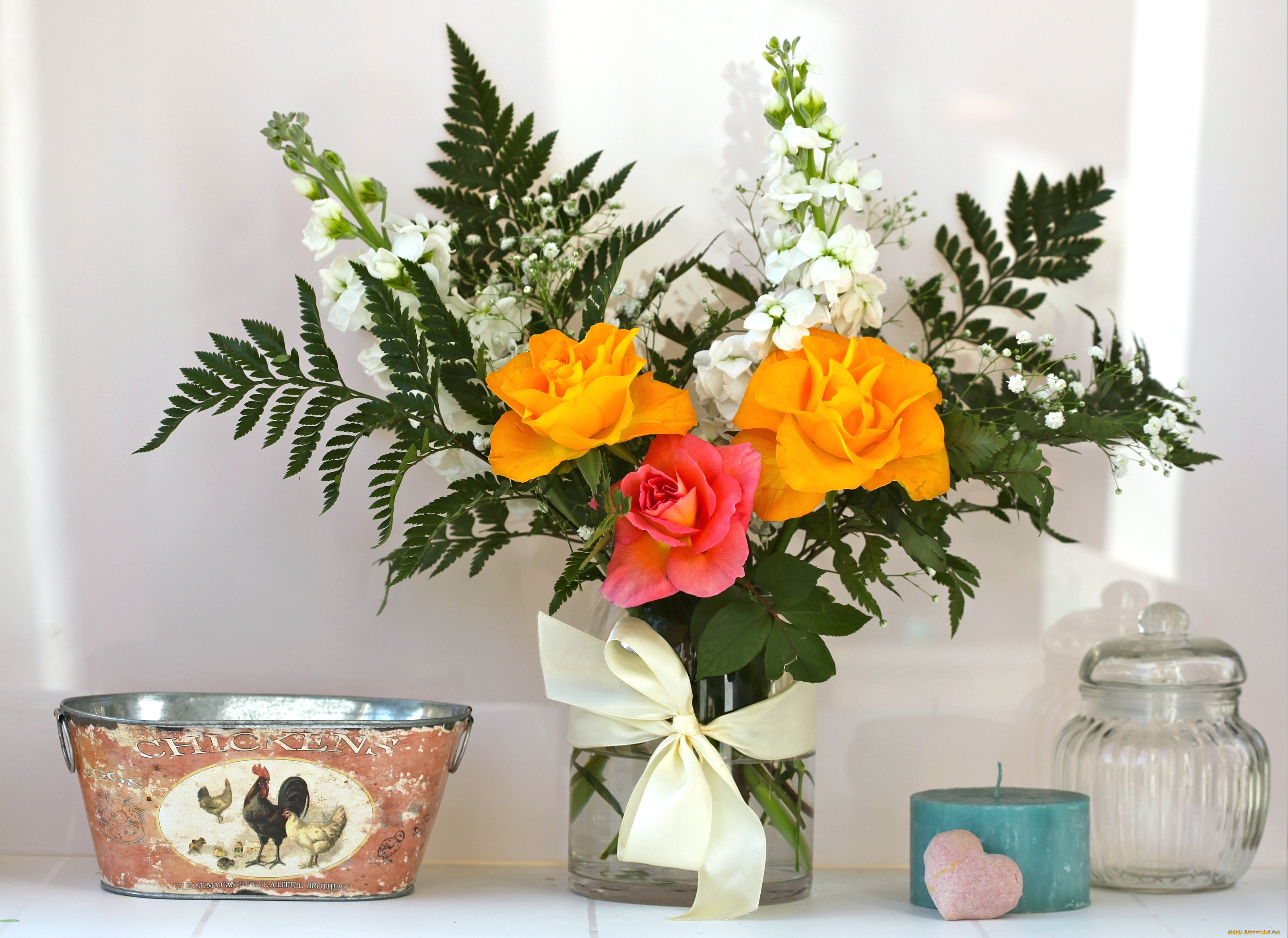 цветы, букеты, композиции, розы, левкой, папоротник, посуда