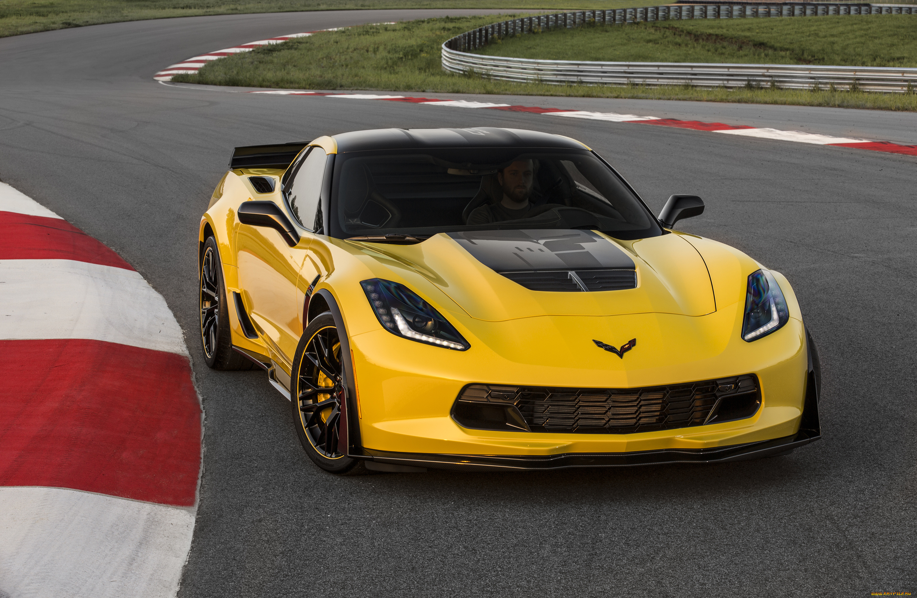 автомобили, chevrolet, corvette, 2016, г, c7, coupe, r, edition, z06, желтый