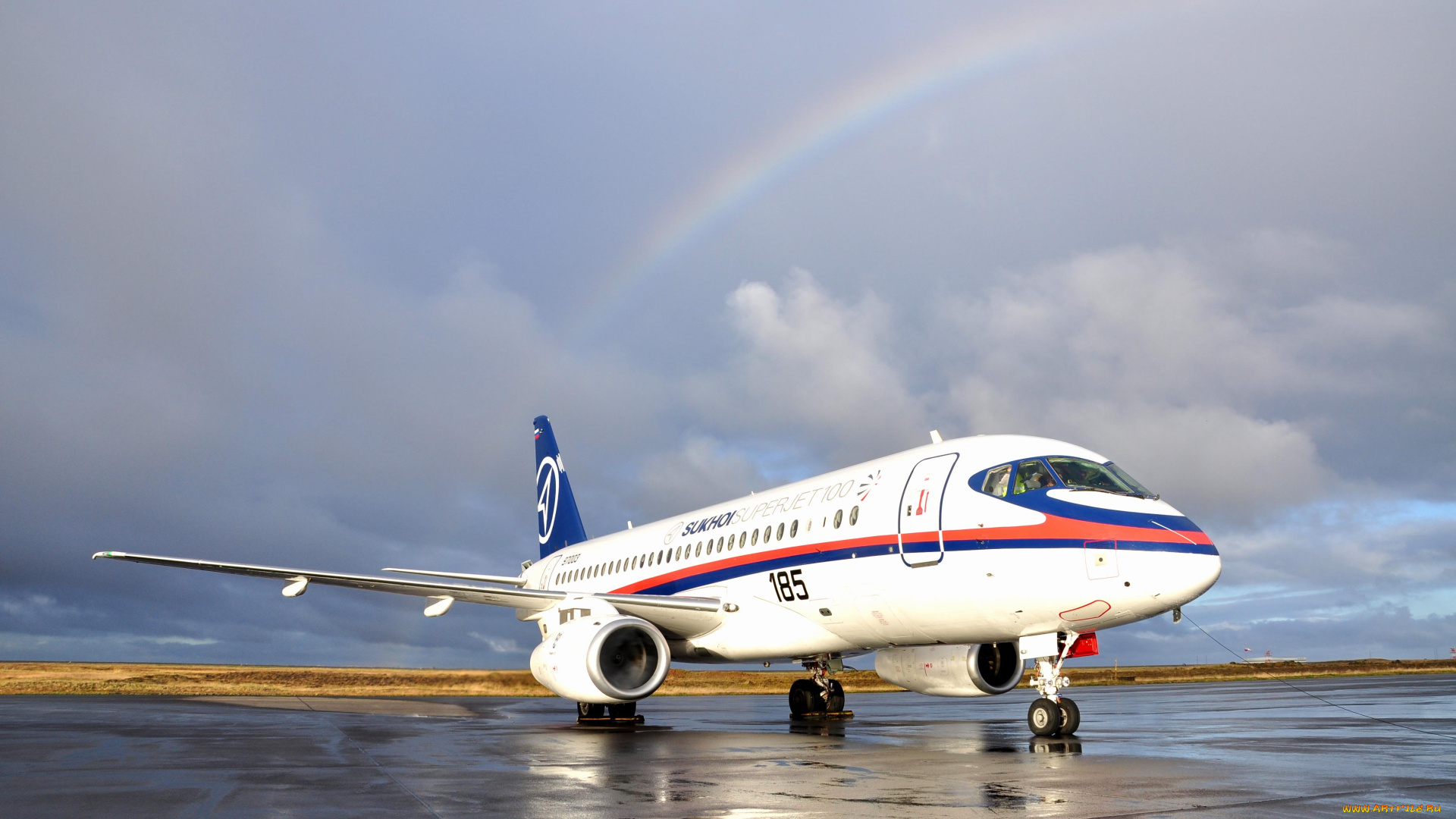 авиация, пассажирские, самолёты, sukhoi, superjet100, гражданская, аэрoдрoм, сухой