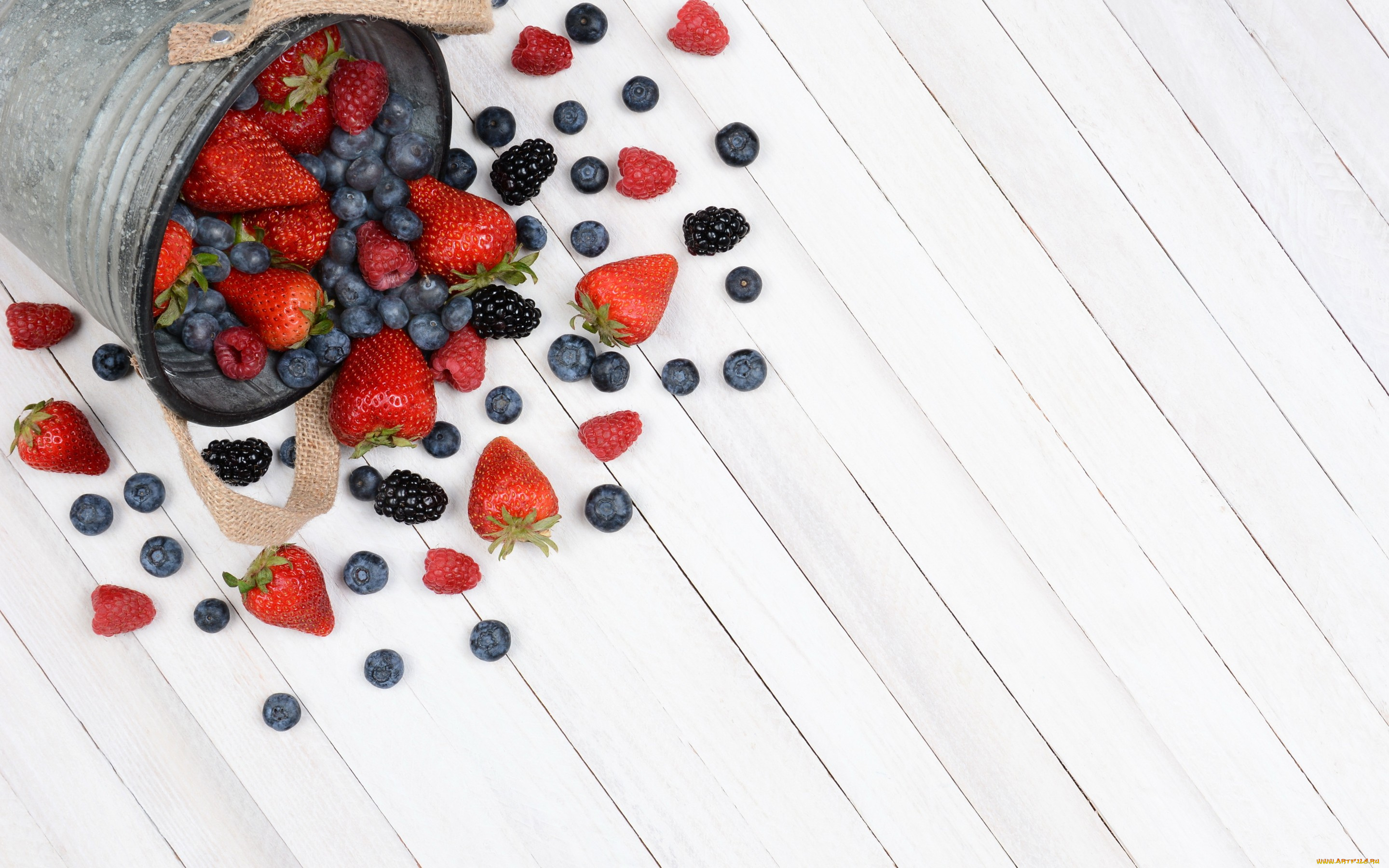 еда, фрукты, , ягоды, малина, ягоды, черника, bucket, strawberry, fresh, клубника, ежевика, berries